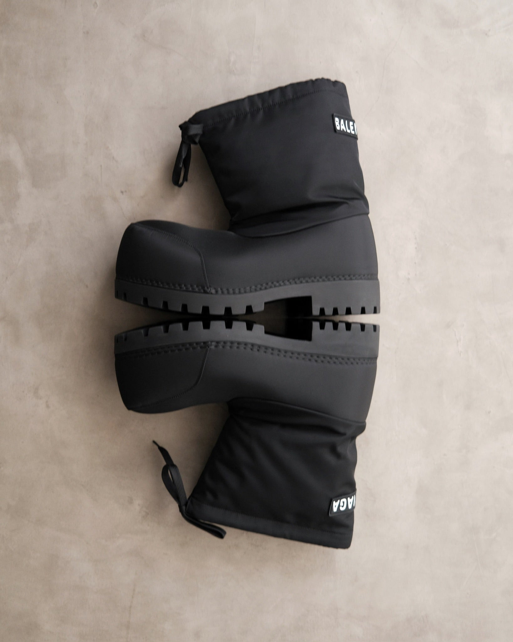 BALENCIAGA Alasca Low Snow Boots
