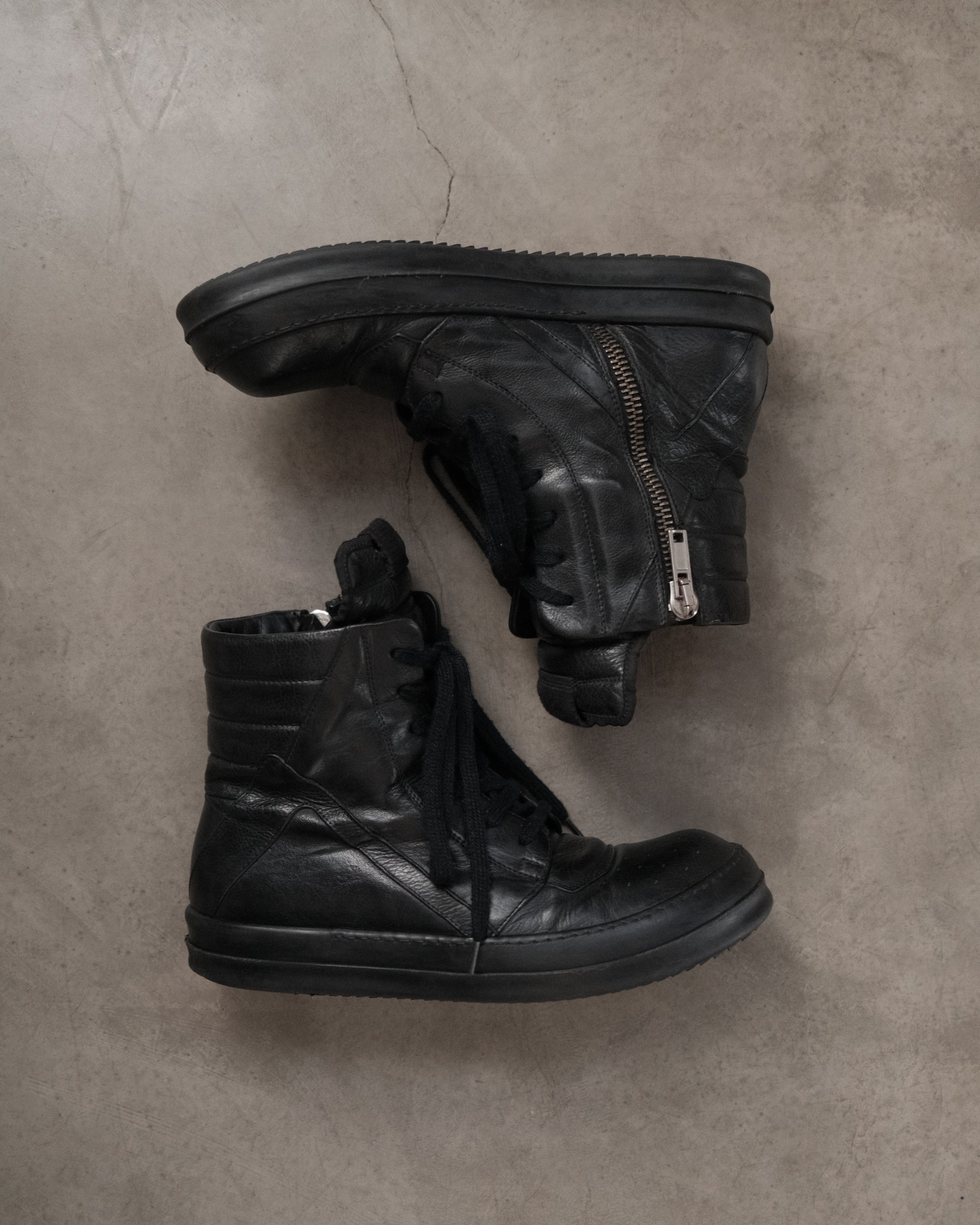 RICK OWENS AW11 Short Tongue Triple Black Geobasket