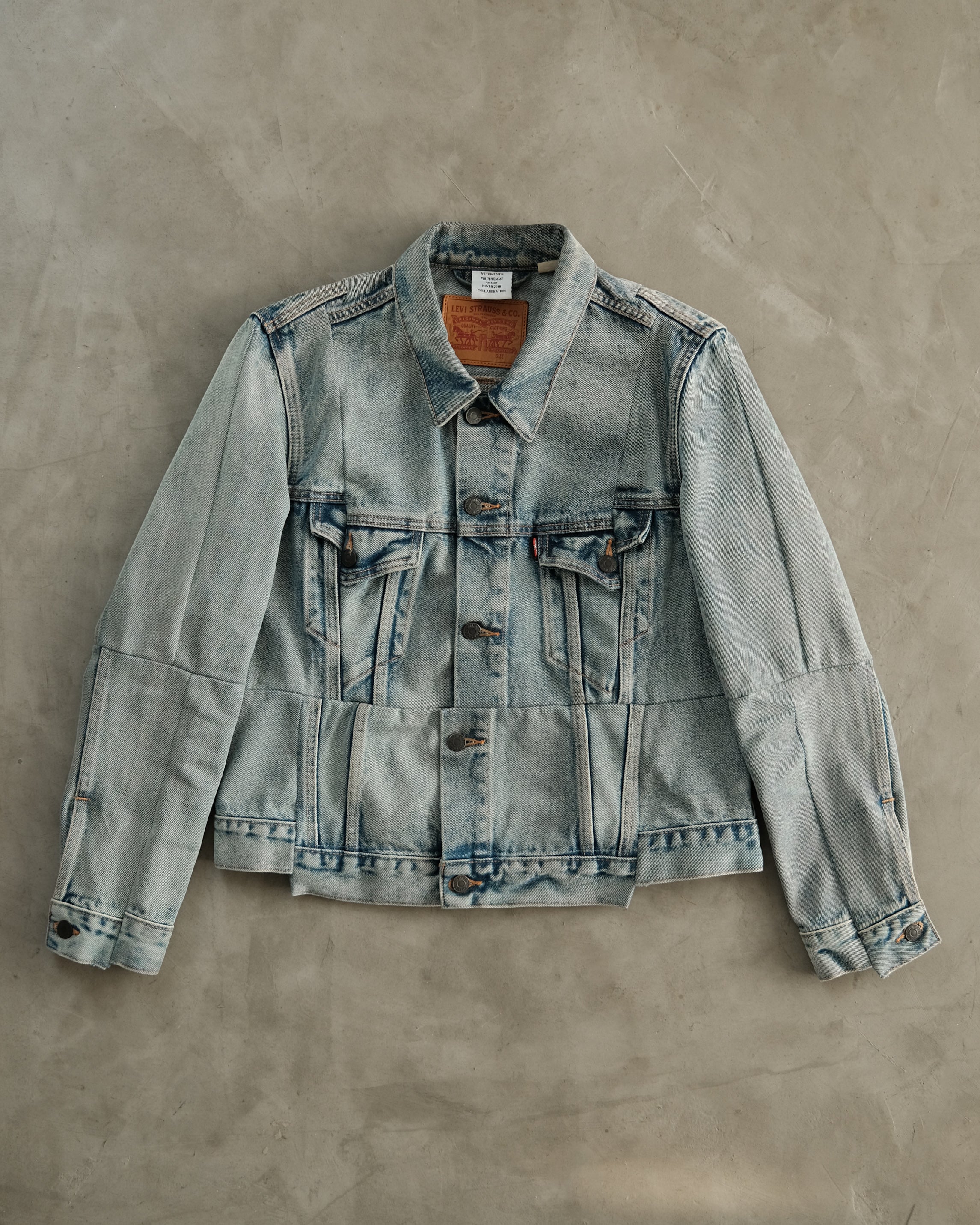 VETEMENTS X Levi's Denim Jacket - Size L