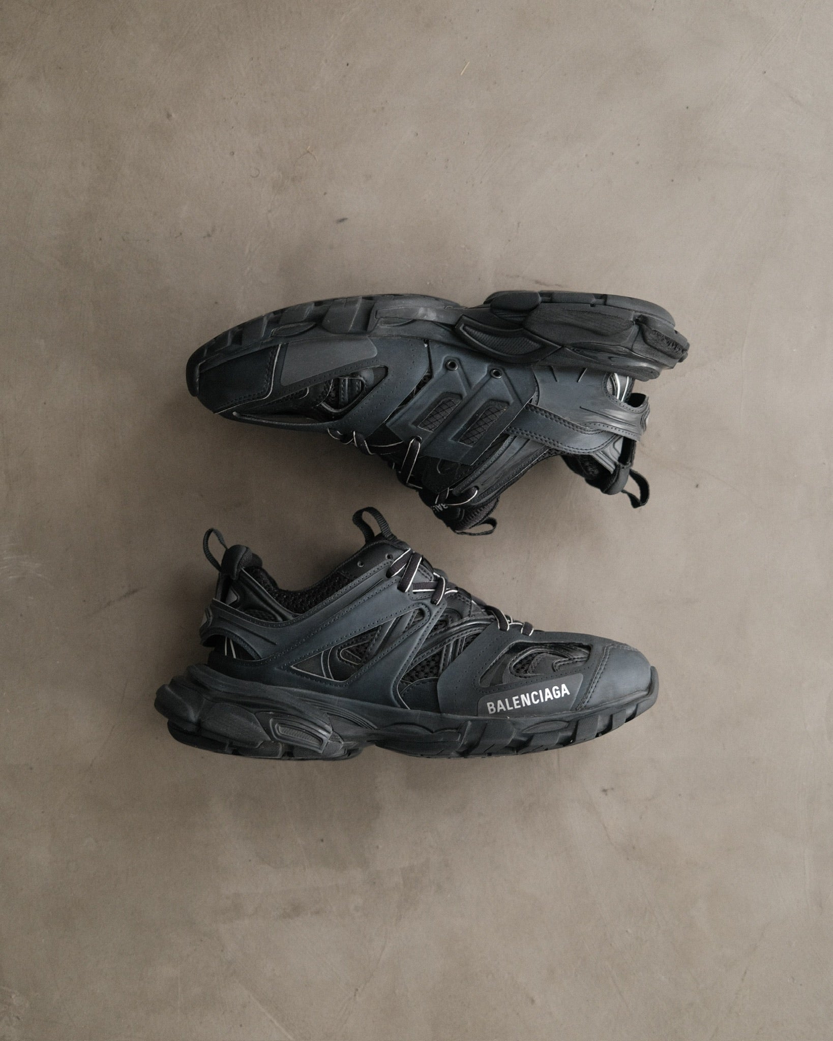 BALENCIAGA Track 1 Sneaker