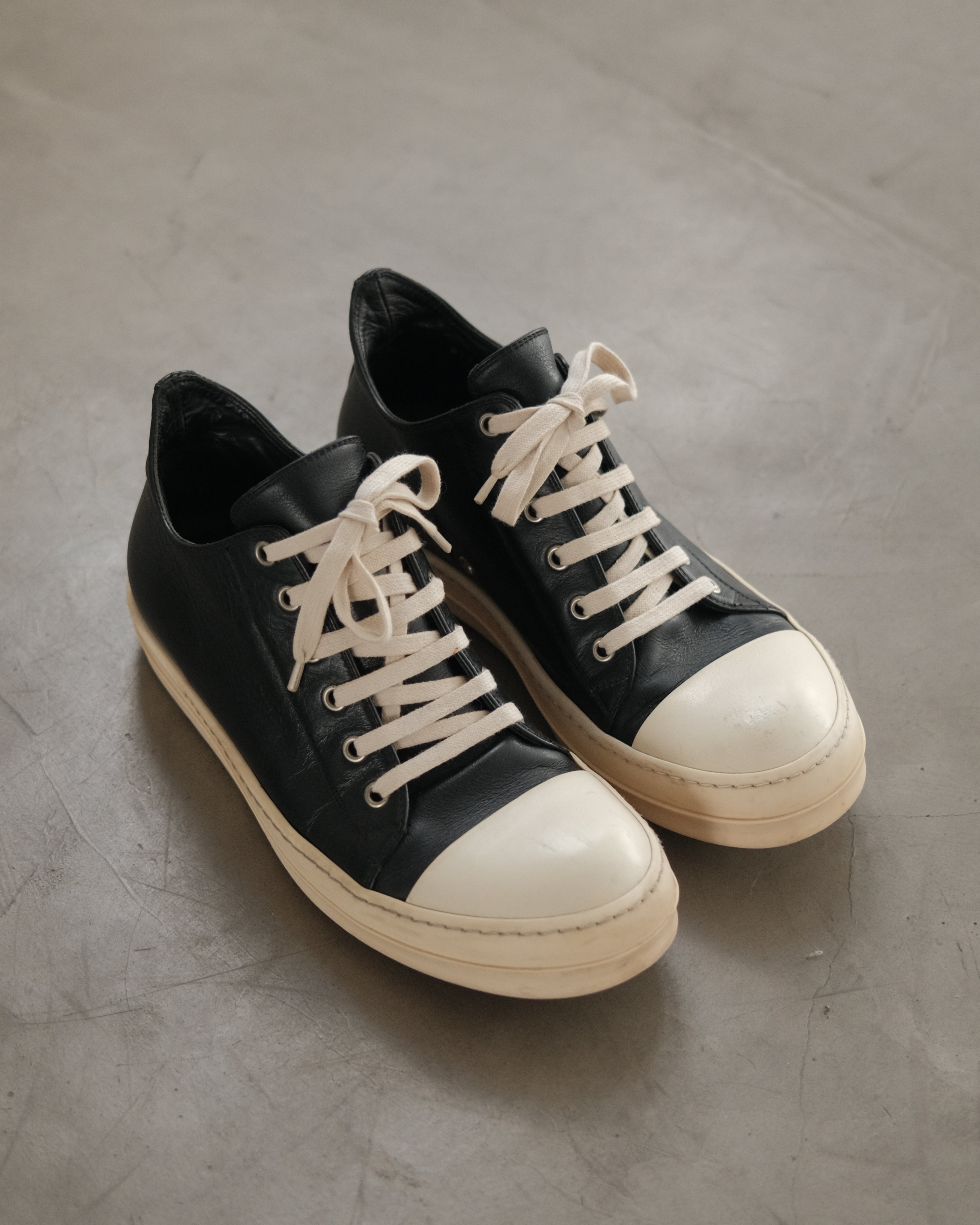 RICK OWENS Mainline Ramones Low Sneakers – Around The Shoes