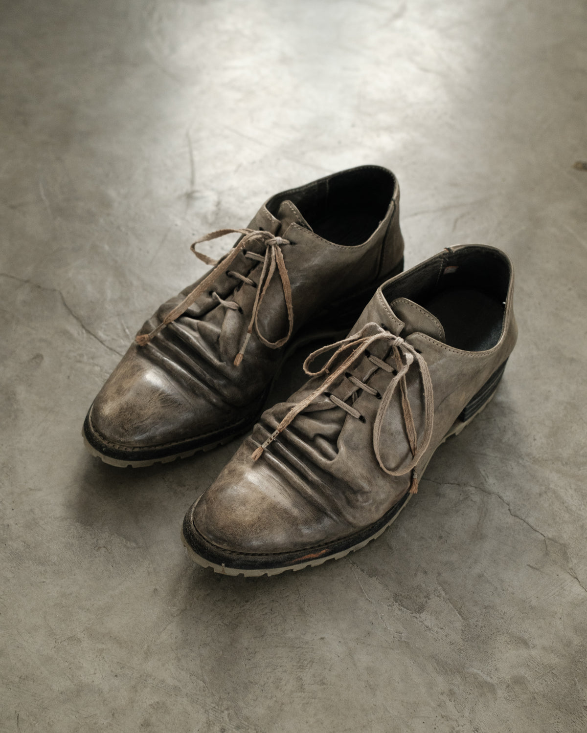 CAROL CHRISTAN POELL
AM/2680T CUL-PTC/10 Tank Sole Folded Derbies