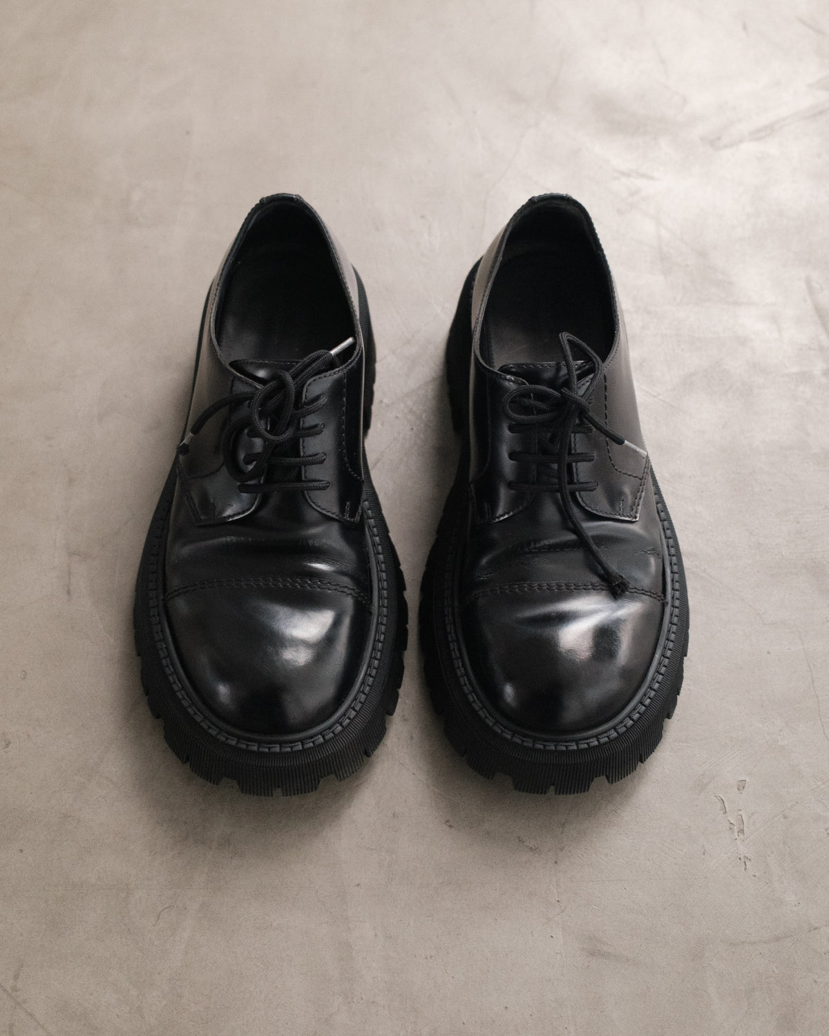 BALENCIAGA Leather Tractor Derby Shoes