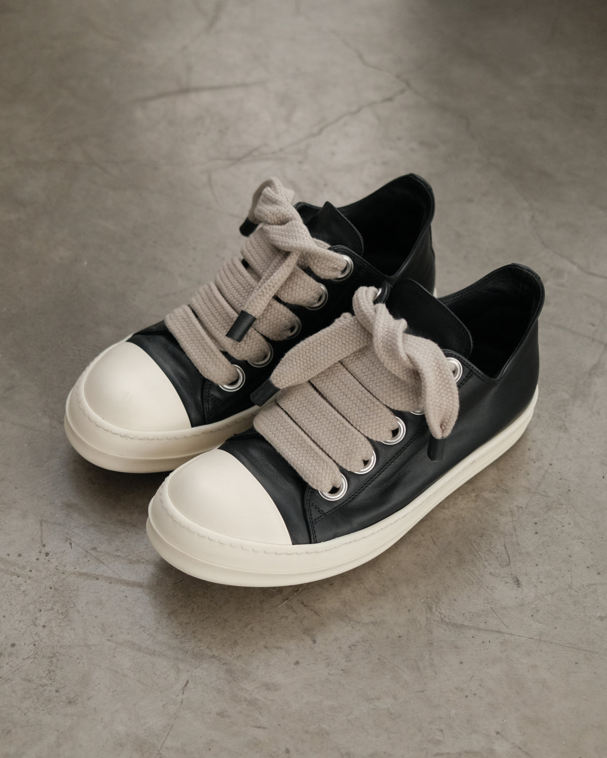 RICK OWENS Ramones Jumbo Lace Low Top Sneakers
