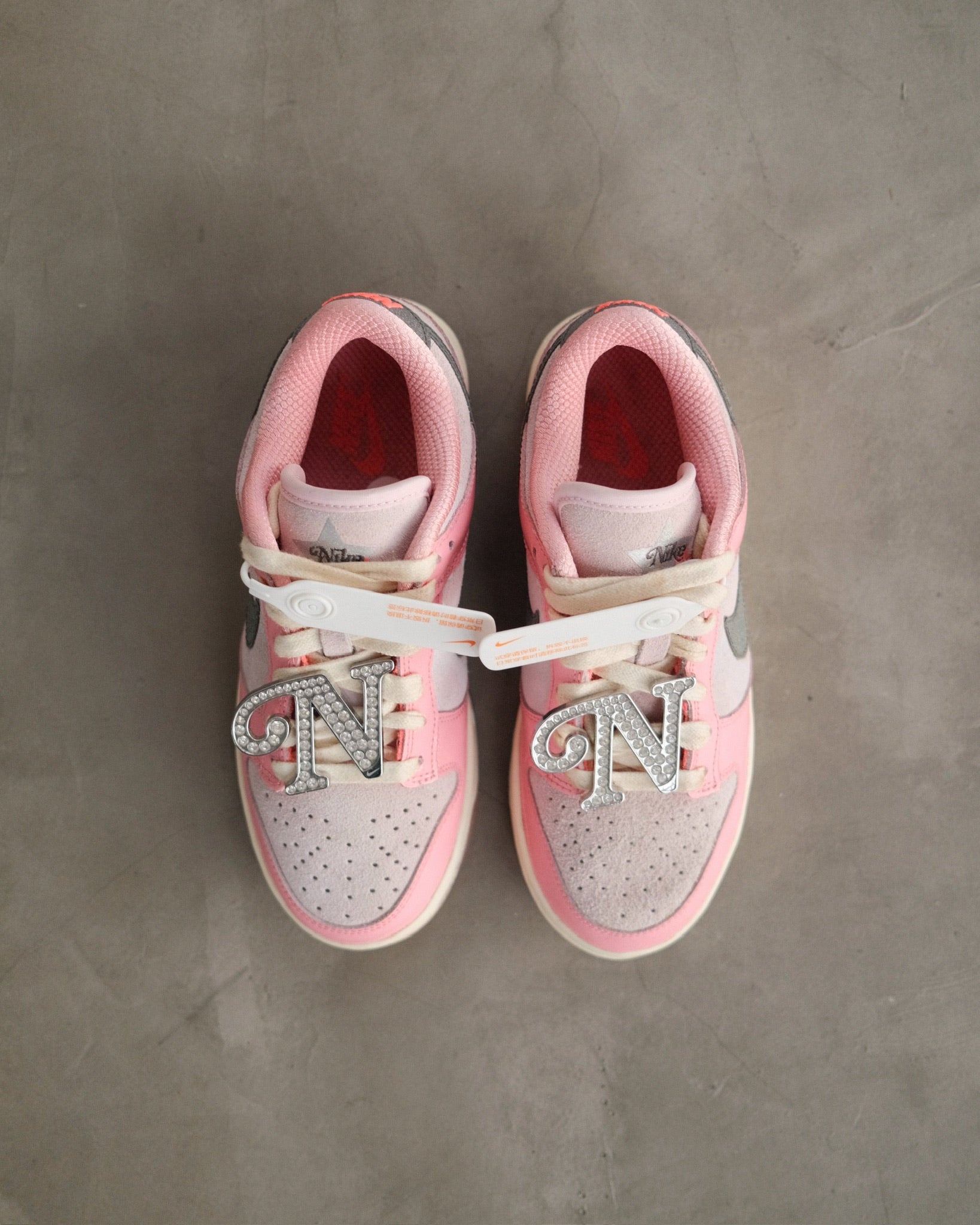 NIKE Dunk Low Sneaker