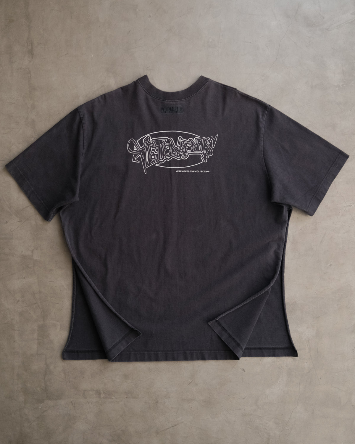 VETEMENTS Black Printed Cotton Split Side Oversized T-Shirt