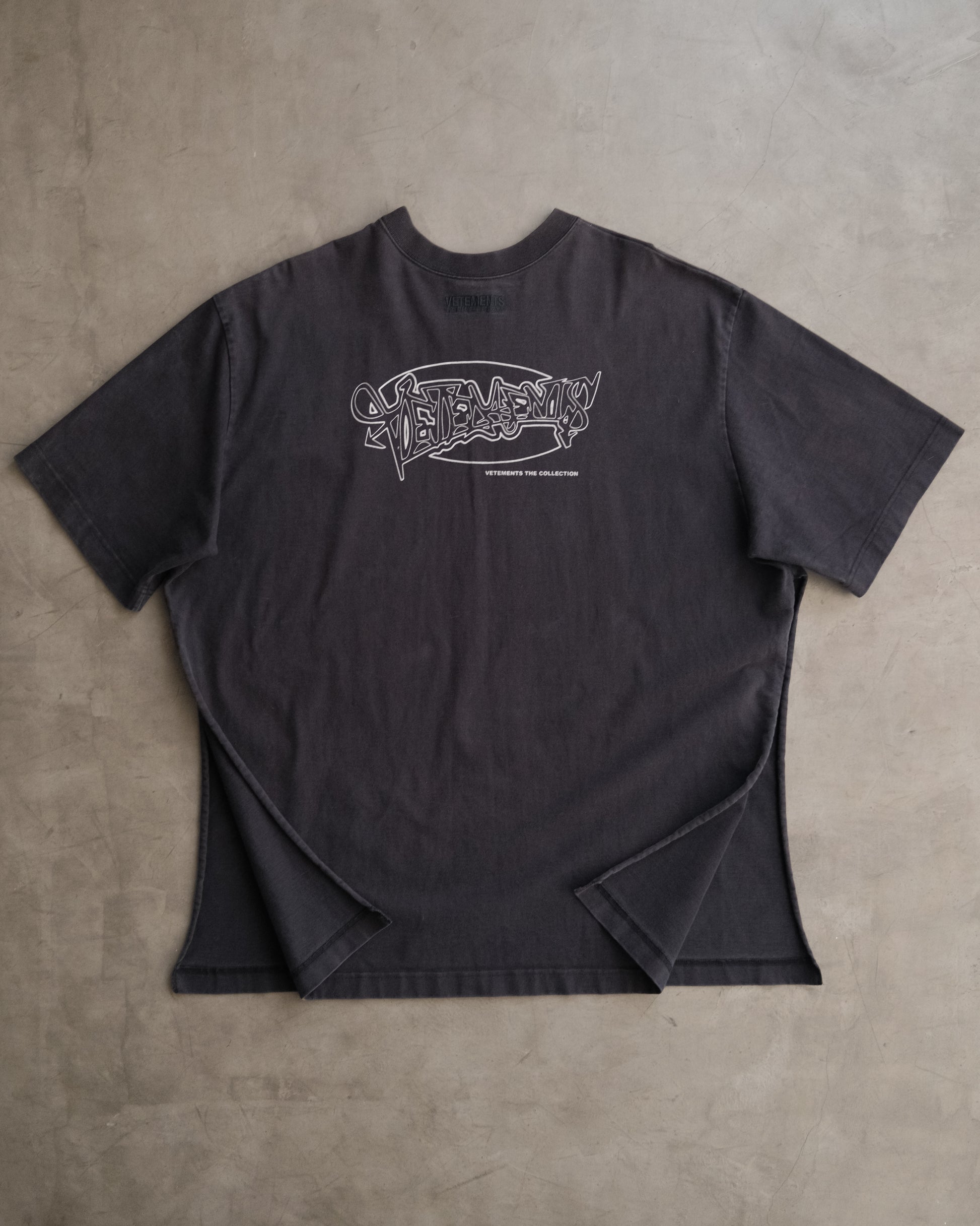 VETEMENTS Black Printed Cotton Split Side Oversized T-Shirt