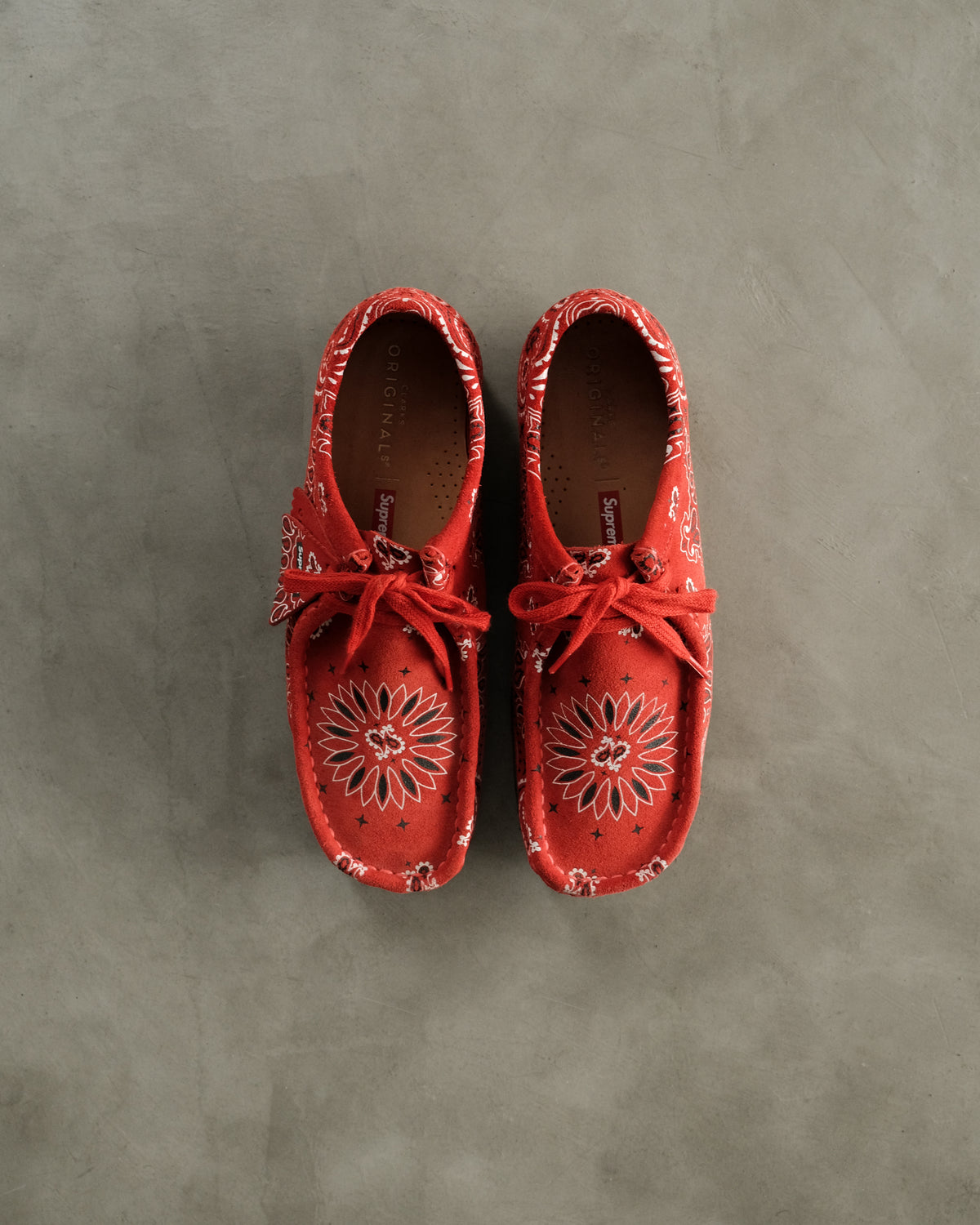Supreme X Clarks Originals Wallabee Bandana Red