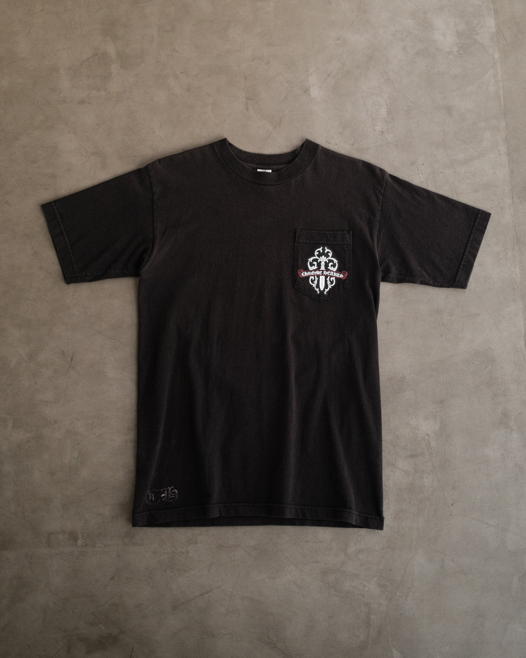 Vintage CHROME HEARTS Dagger Floral Scroll Logo Pocket Tee