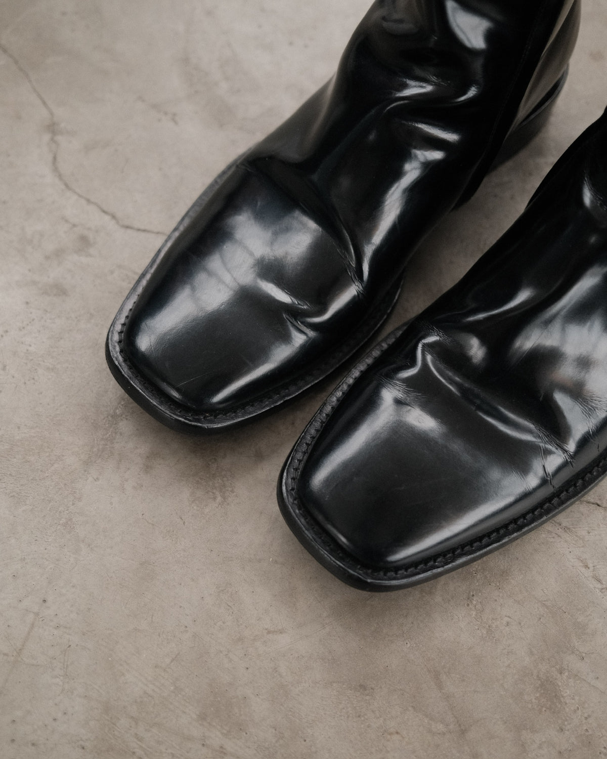 SS19 BALENCIAGA Square Toe Zip Boots