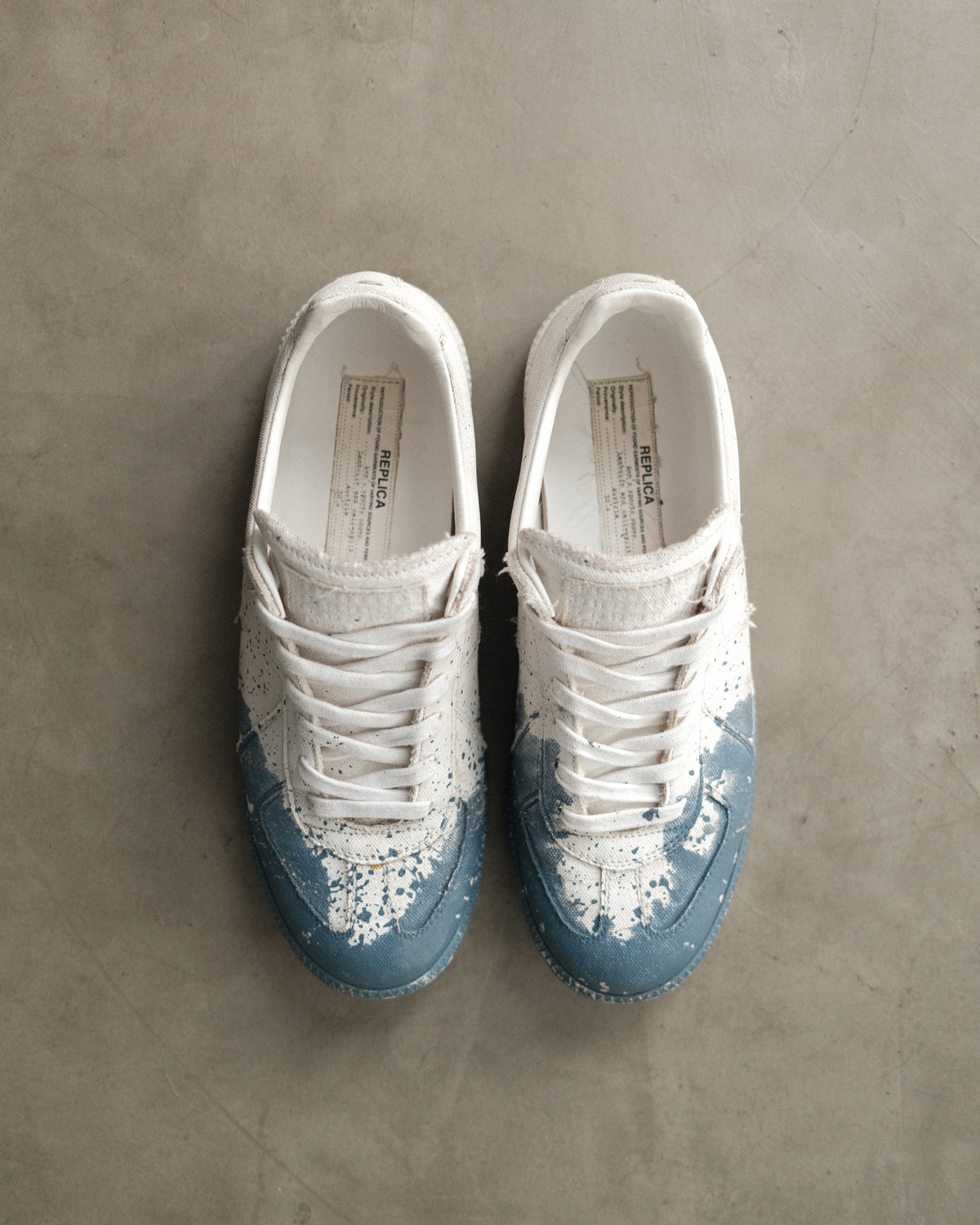 MAISON MARGIELA MM22 Painting Effect Low-Top Sneaker