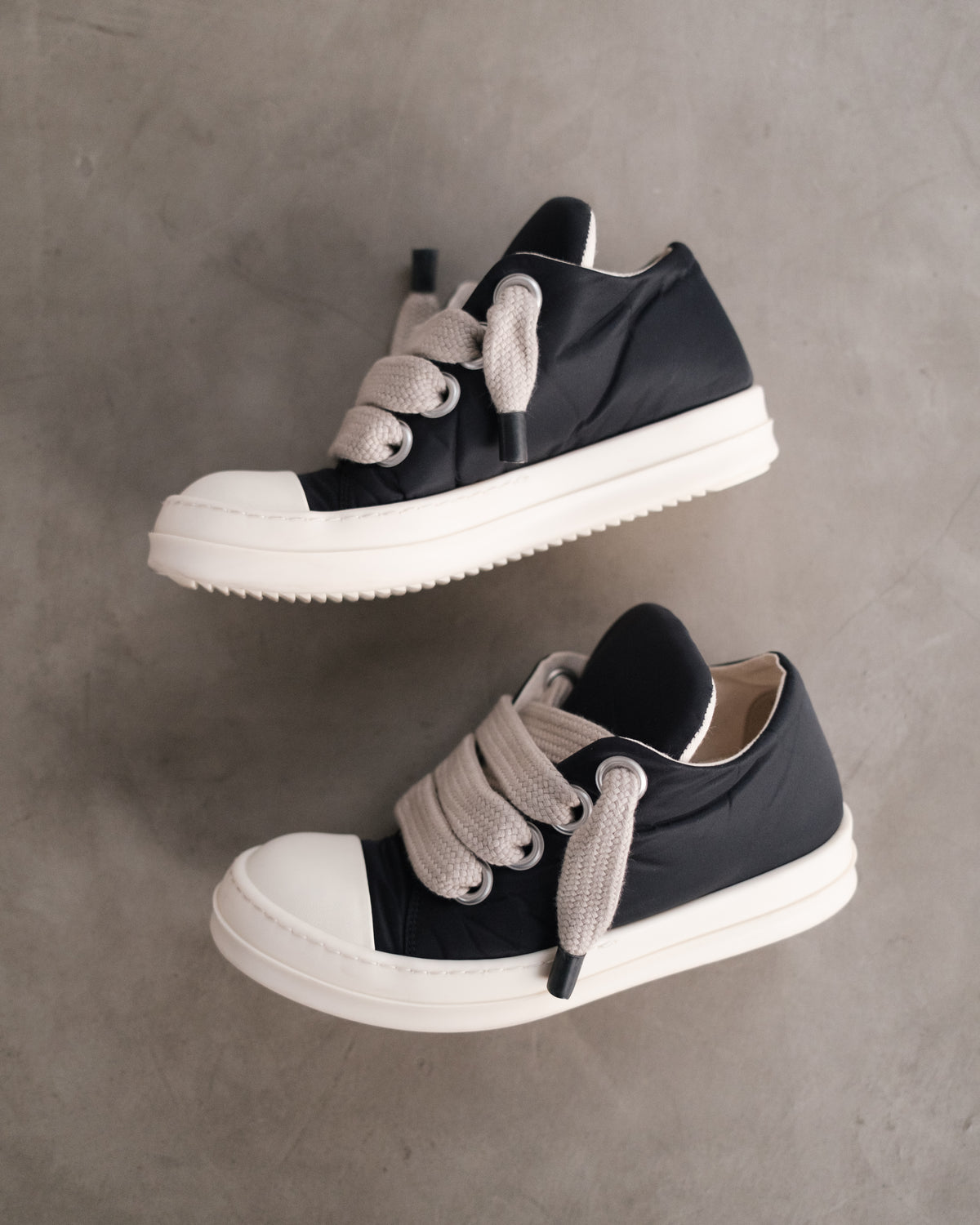 RICK OWENS Jumbo Lace Padded Low Sneaker