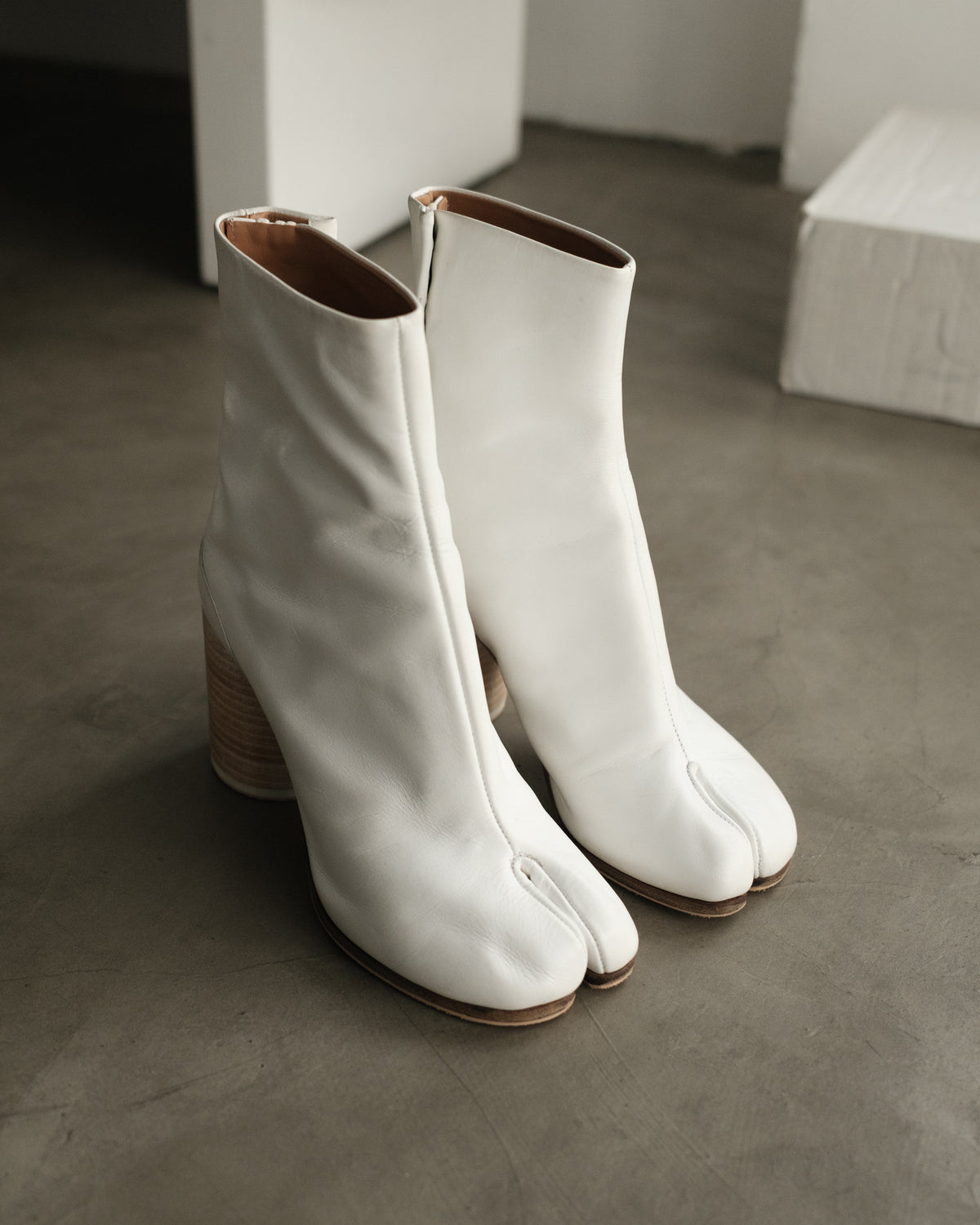 MAISON MARGIELA Tabi Boots