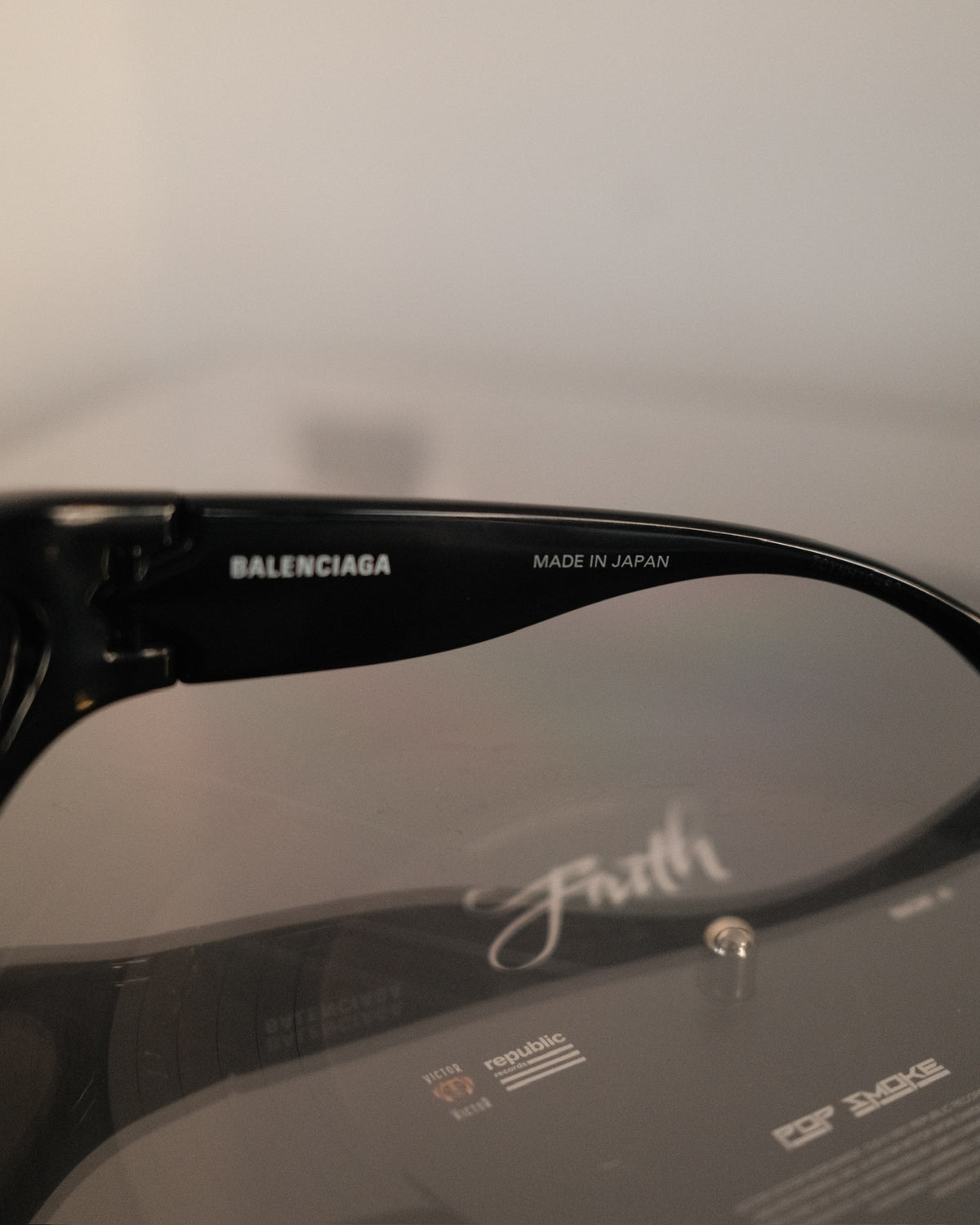 BALENCIAGA Swift Oval Sunglasses