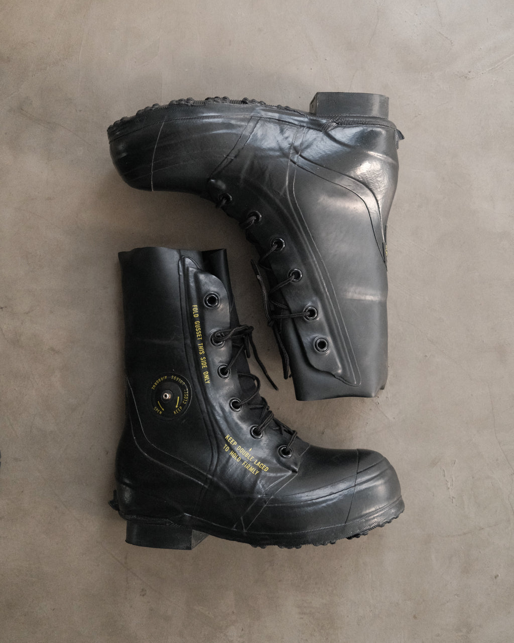 MILATARY BUNNY Boots