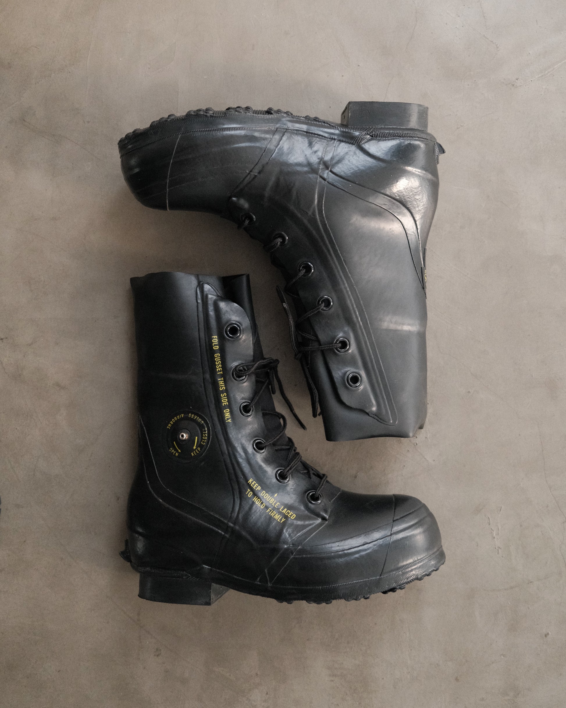 MILATARY BUNNY Boots