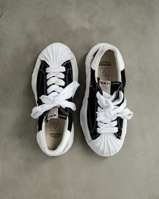 MAISON MIHARA YASUHIRO Blakey Low Top Sneakers