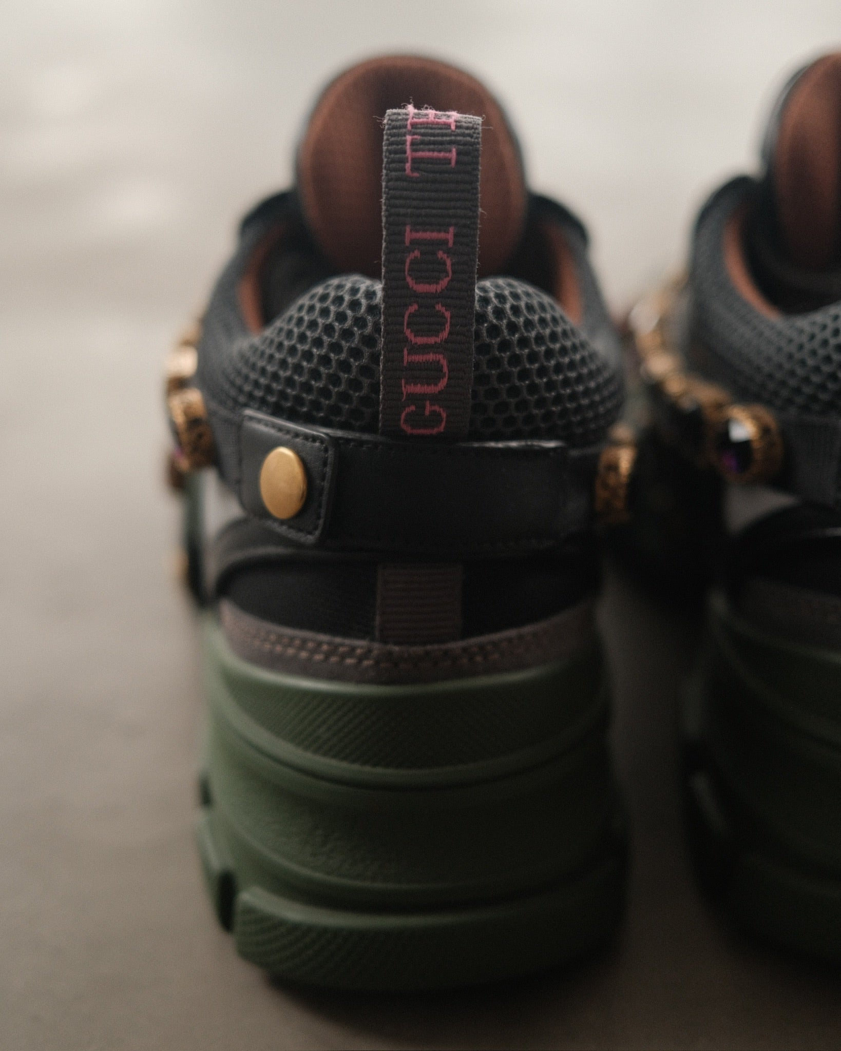 GUCCI Flashtrek SEGA Green Removable Crystal – Around The Shoes