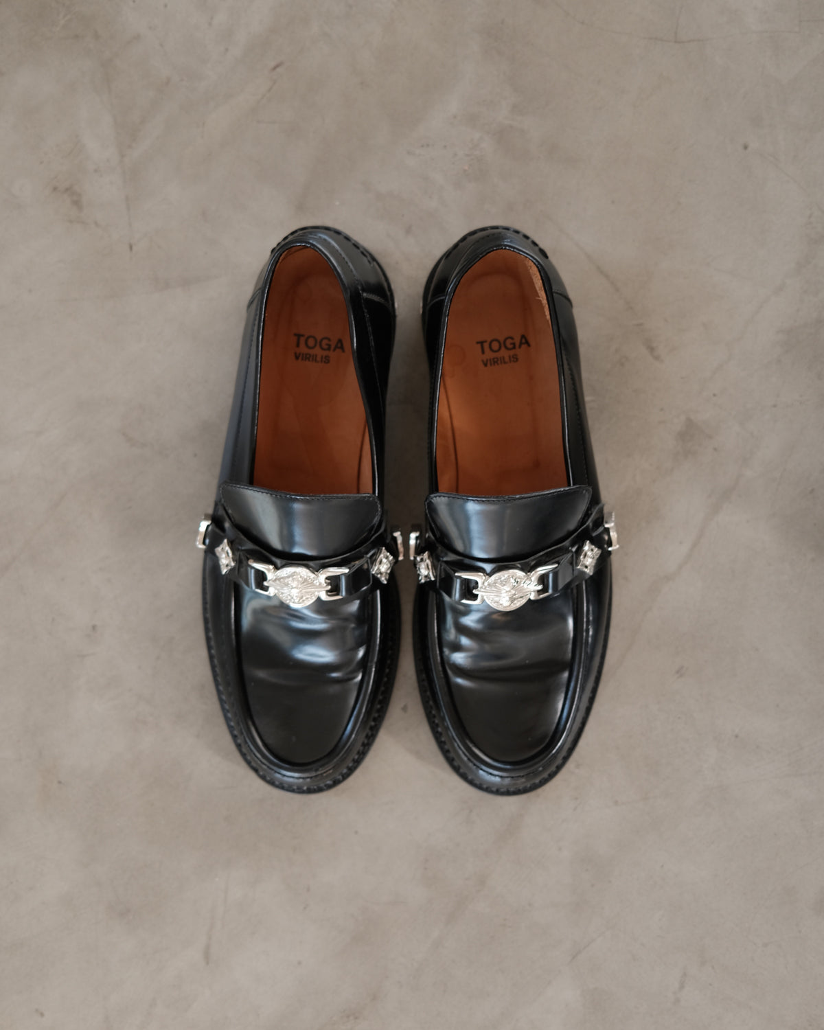 TOGA VIRILIS Classic Leather Loafer