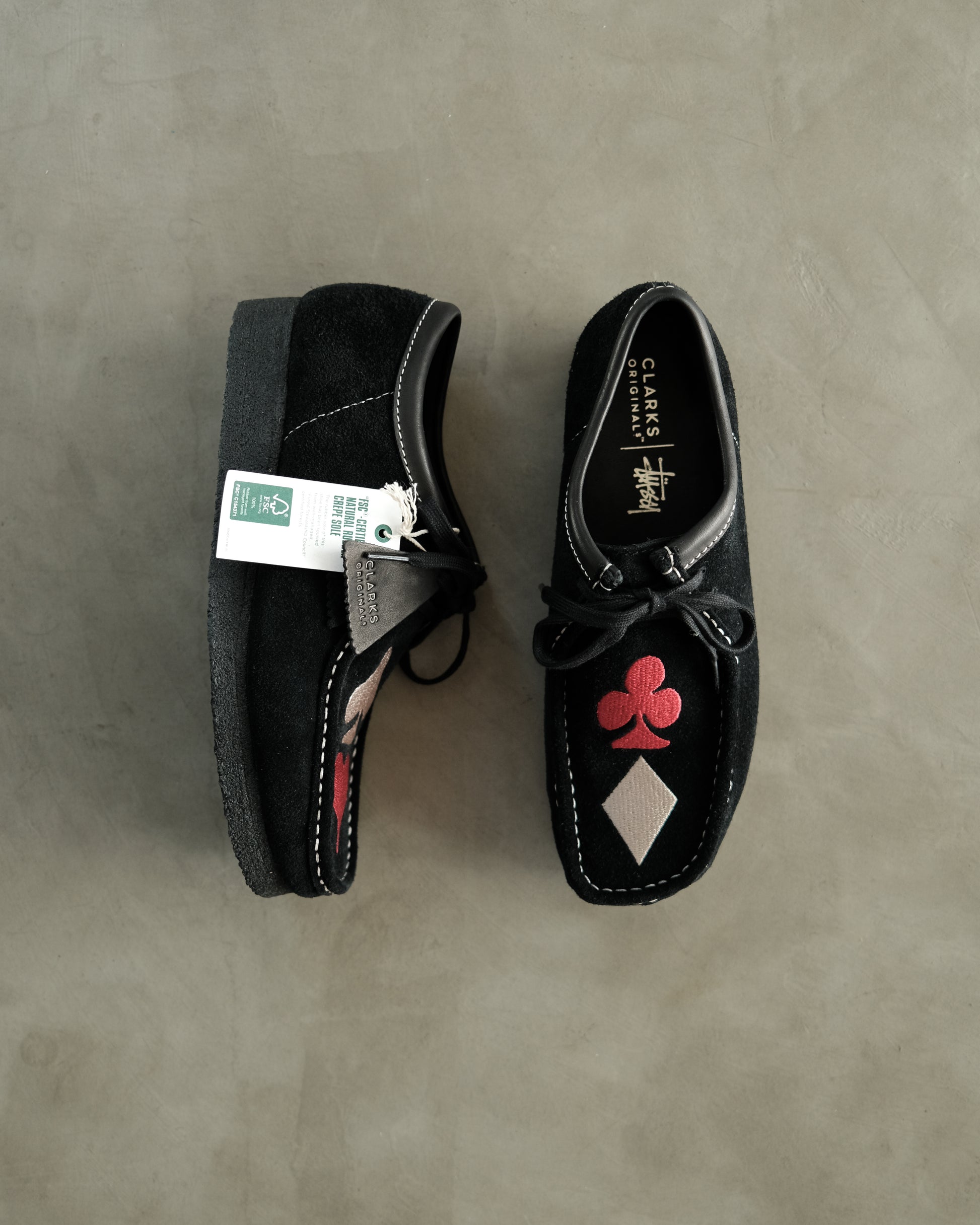 STUSSY X CLARKS Originals
