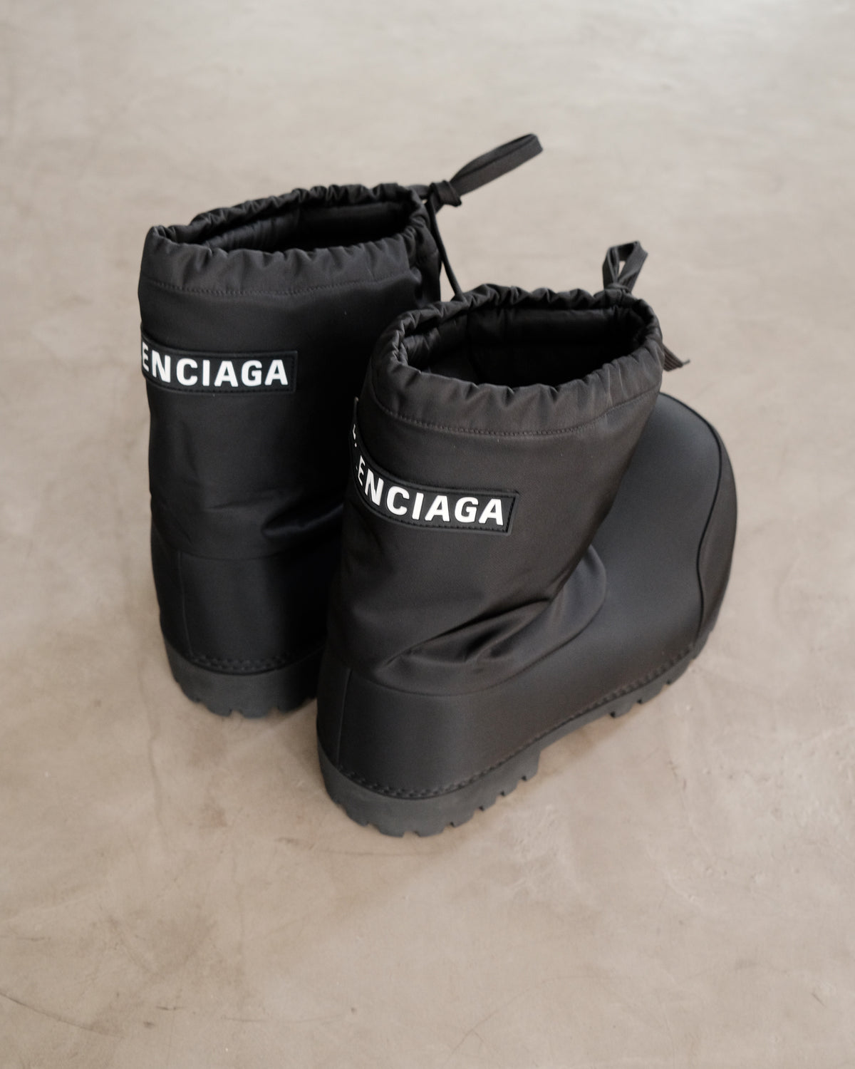 BALENCIAGA Alasca Low Snow Boots