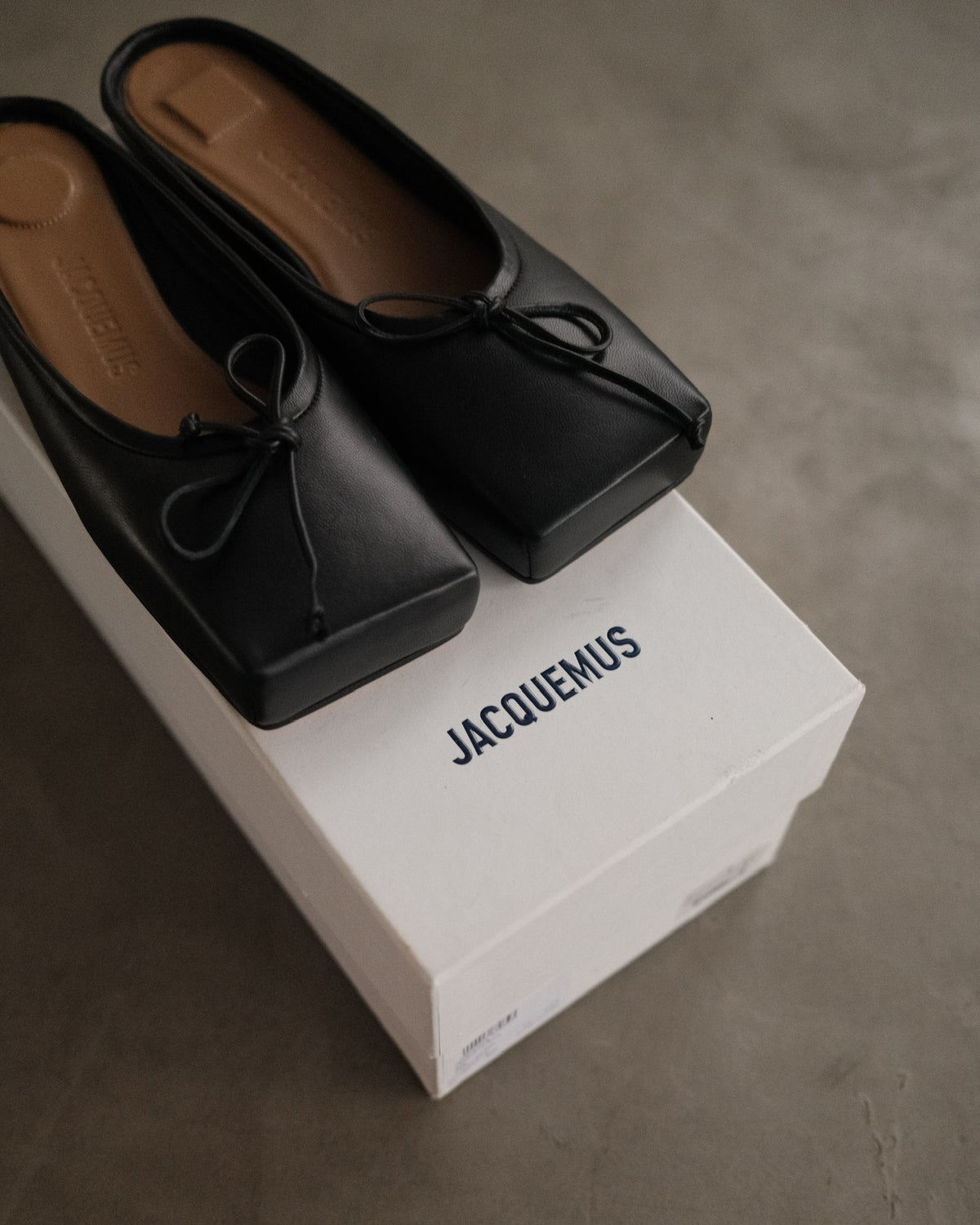 JACQUEMUS Les Plates Ballet Mules