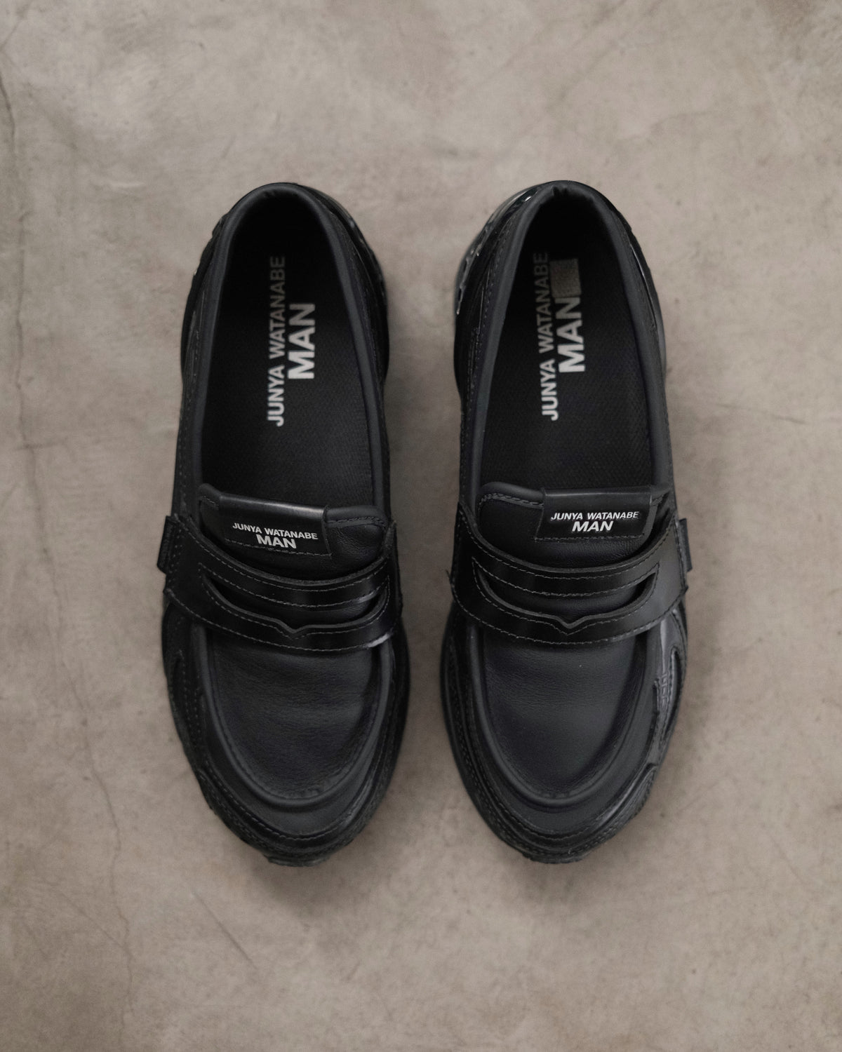 THE JUNYA WATANABE MAN x NEW
BALANCE Loafer