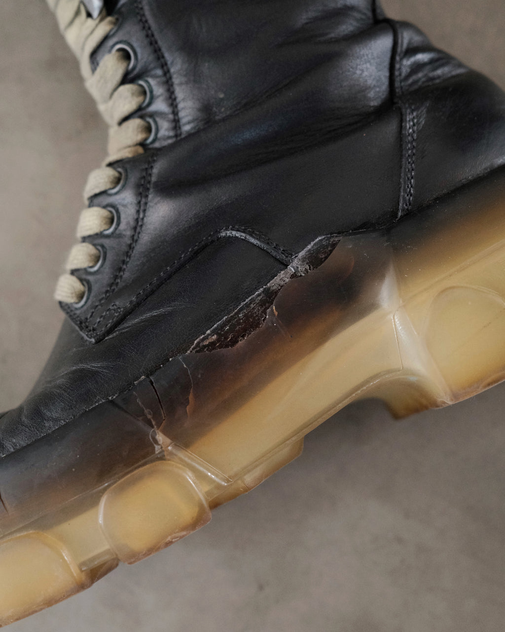 AW18 RICKOWENS ‘Sisyphus’ Tractor Boots