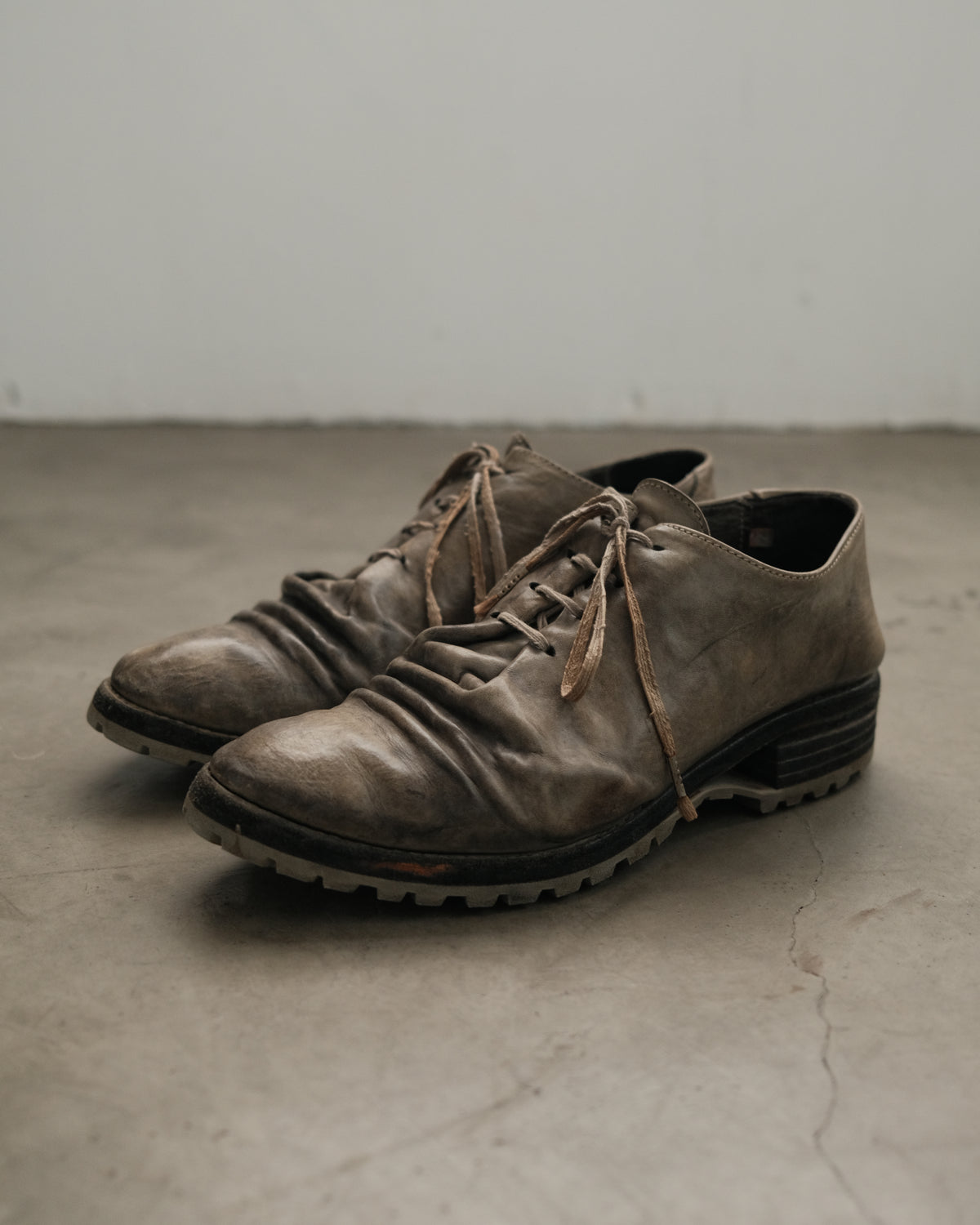 CAROL CHRISTAN POELL
AM/2680T CUL-PTC/10 Tank Sole Folded Derbies