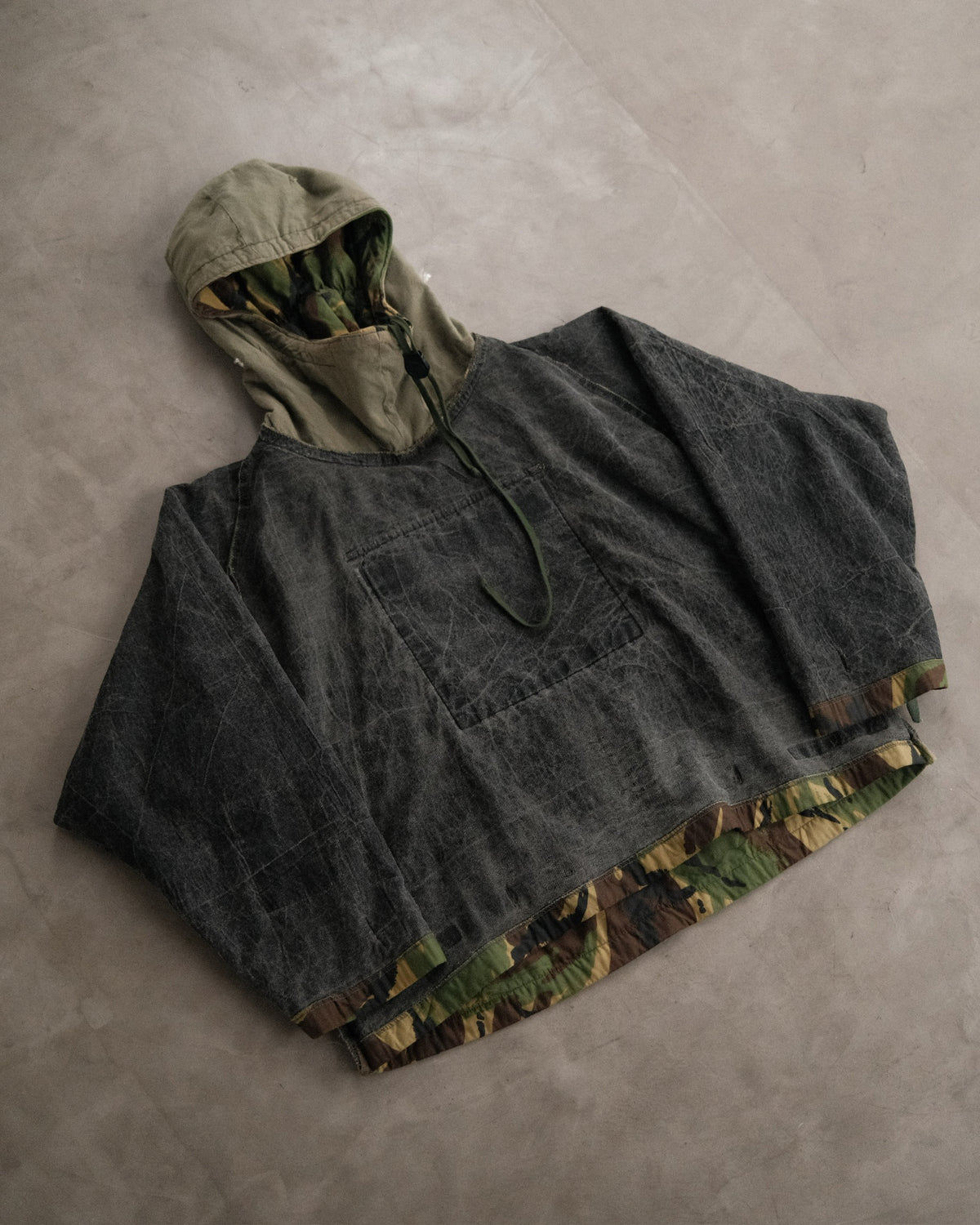 VINTAGE 80s Camo Jacket