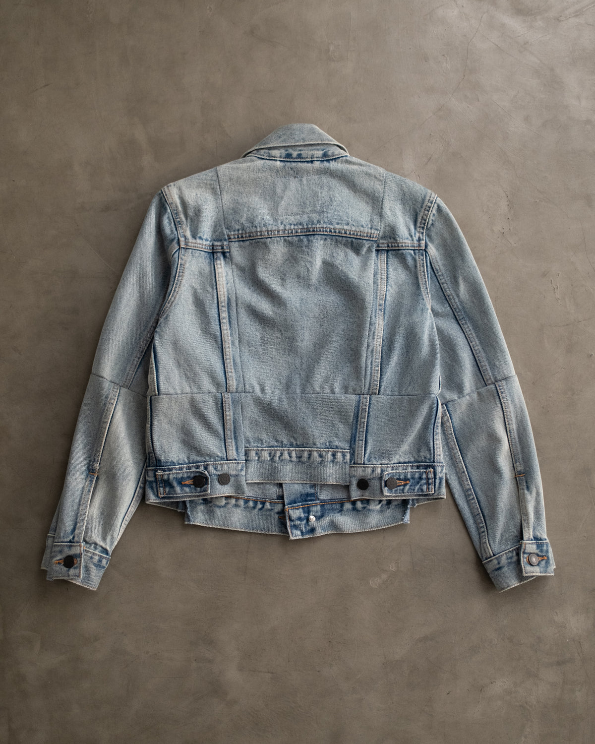 VETEMENTS x LEVI’S Re-Worked Denim Jacket