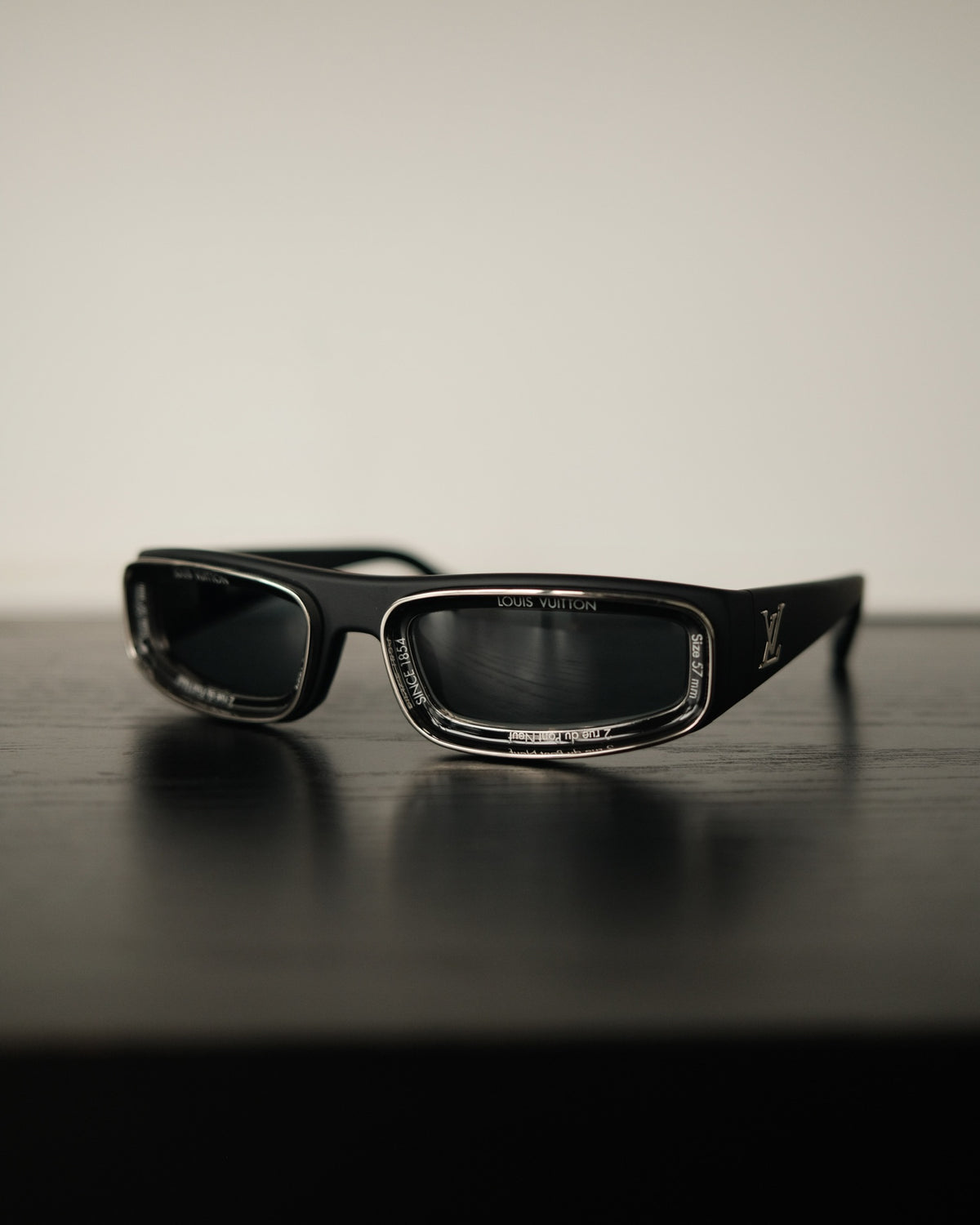 LOUIS VUITTON Super Vision Square Sunglasses