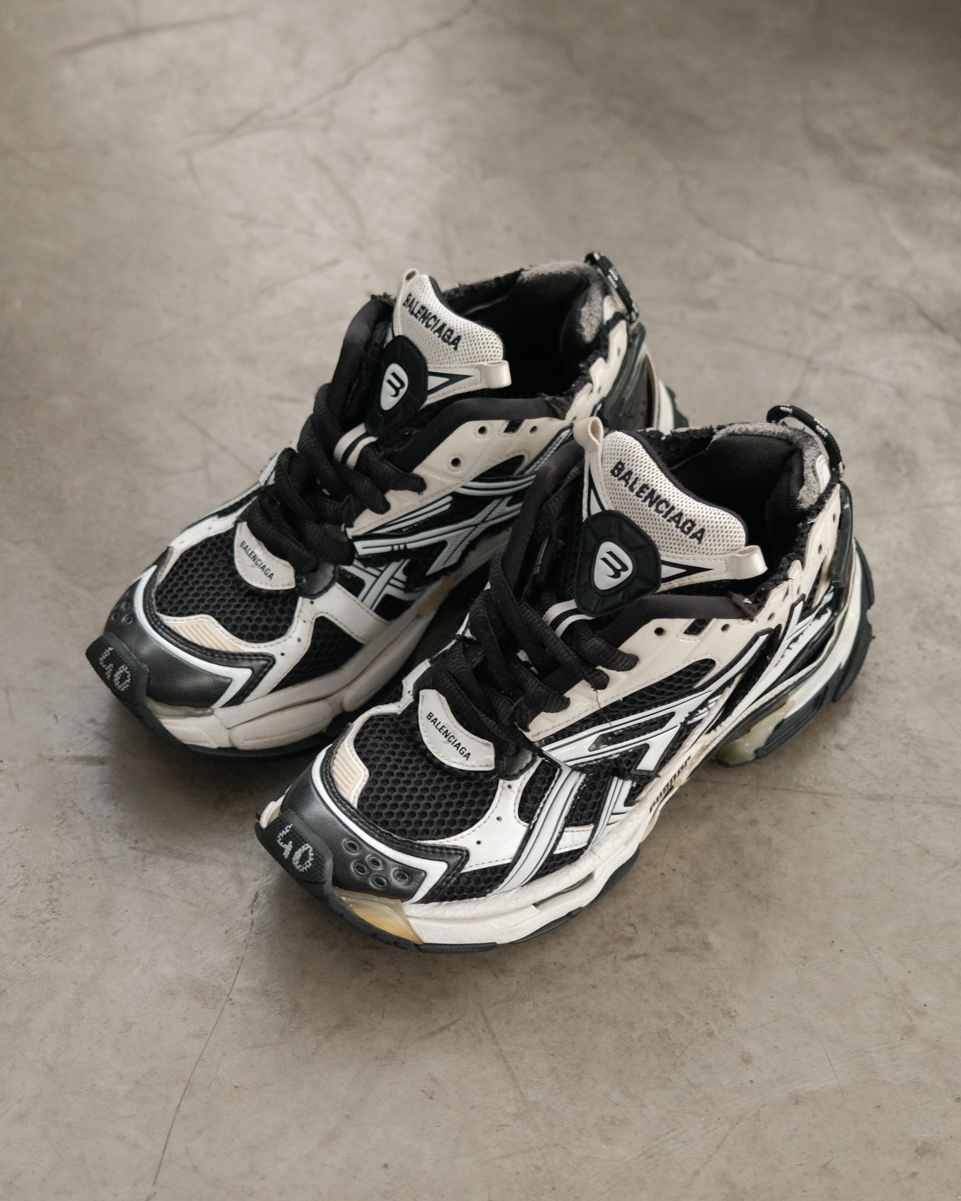 BALENCIAGA Runner Trainers Sneaker