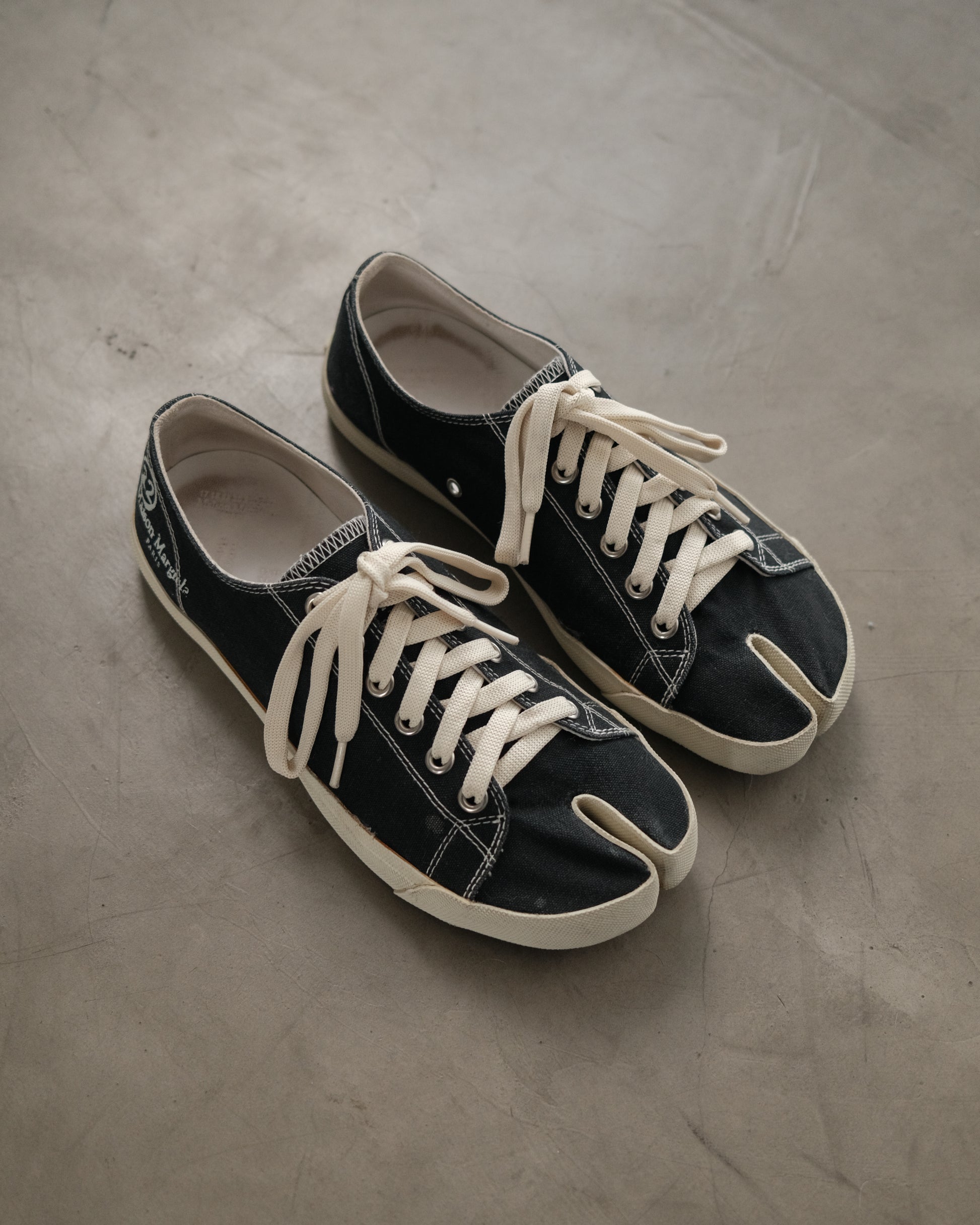 MAISON MARGIELA Tabi Sneaker