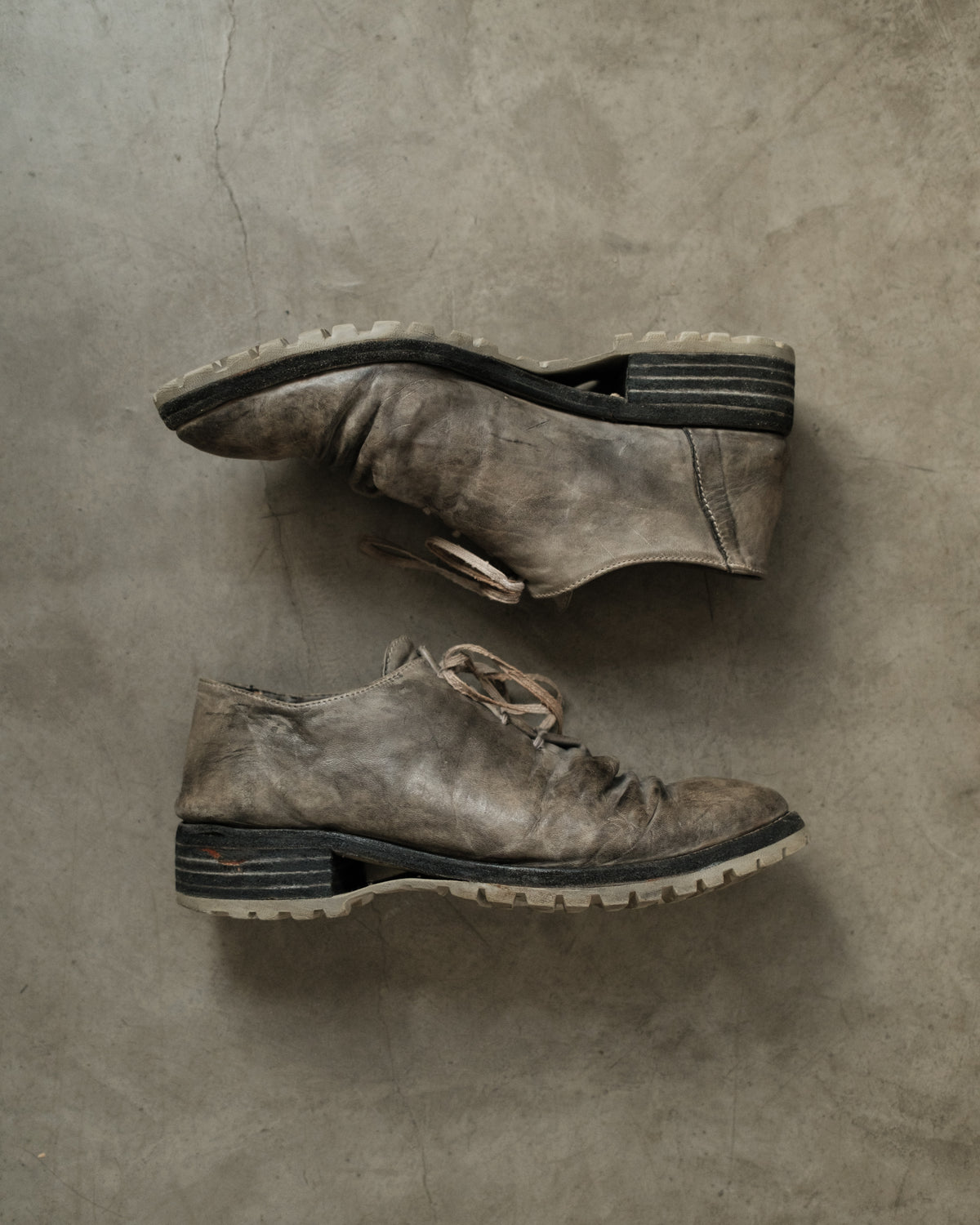 CAROL CHRISTAN POELL
AM/2680T CUL-PTC/10 Tank Sole Folded Derbies