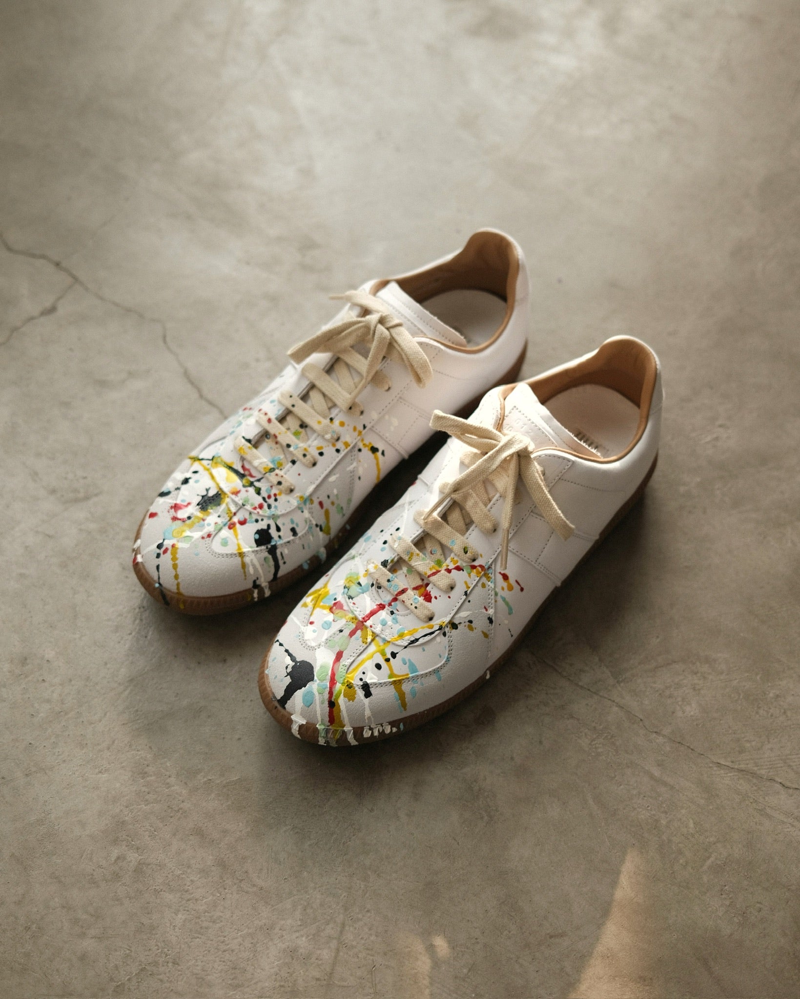 ★人気★【MAISON MARGIELA】★LOW-TOP REPLICA SNEAKE.R★ 0400098748287_BLACK?wid=600&
