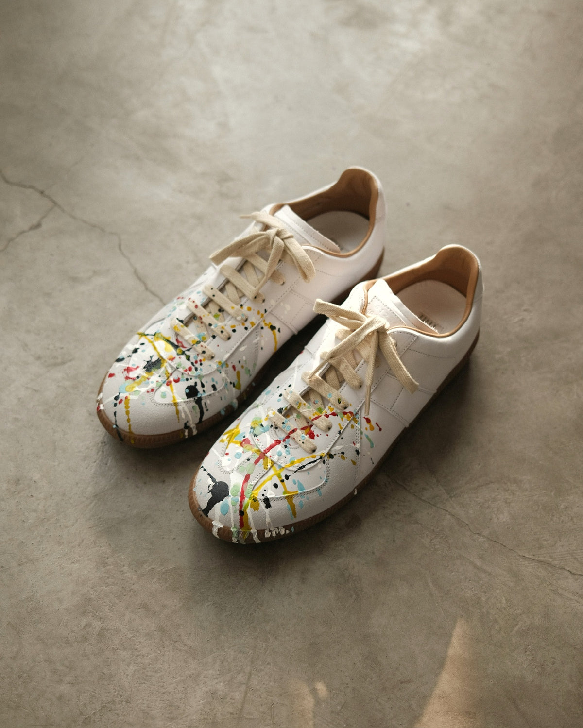 MAISON MARGIELA Replica Paint Low - Top Sneaker