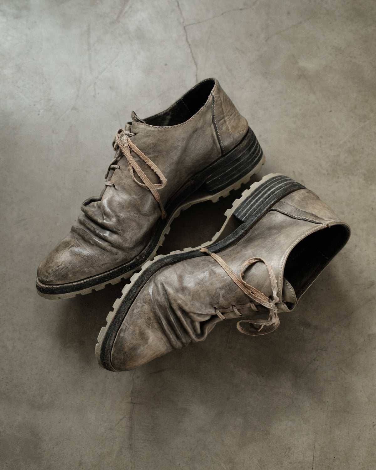 CAROL CHRISTAN POELL
AM/2680T CUL-PTC/10 Tank Sole Folded Derbies