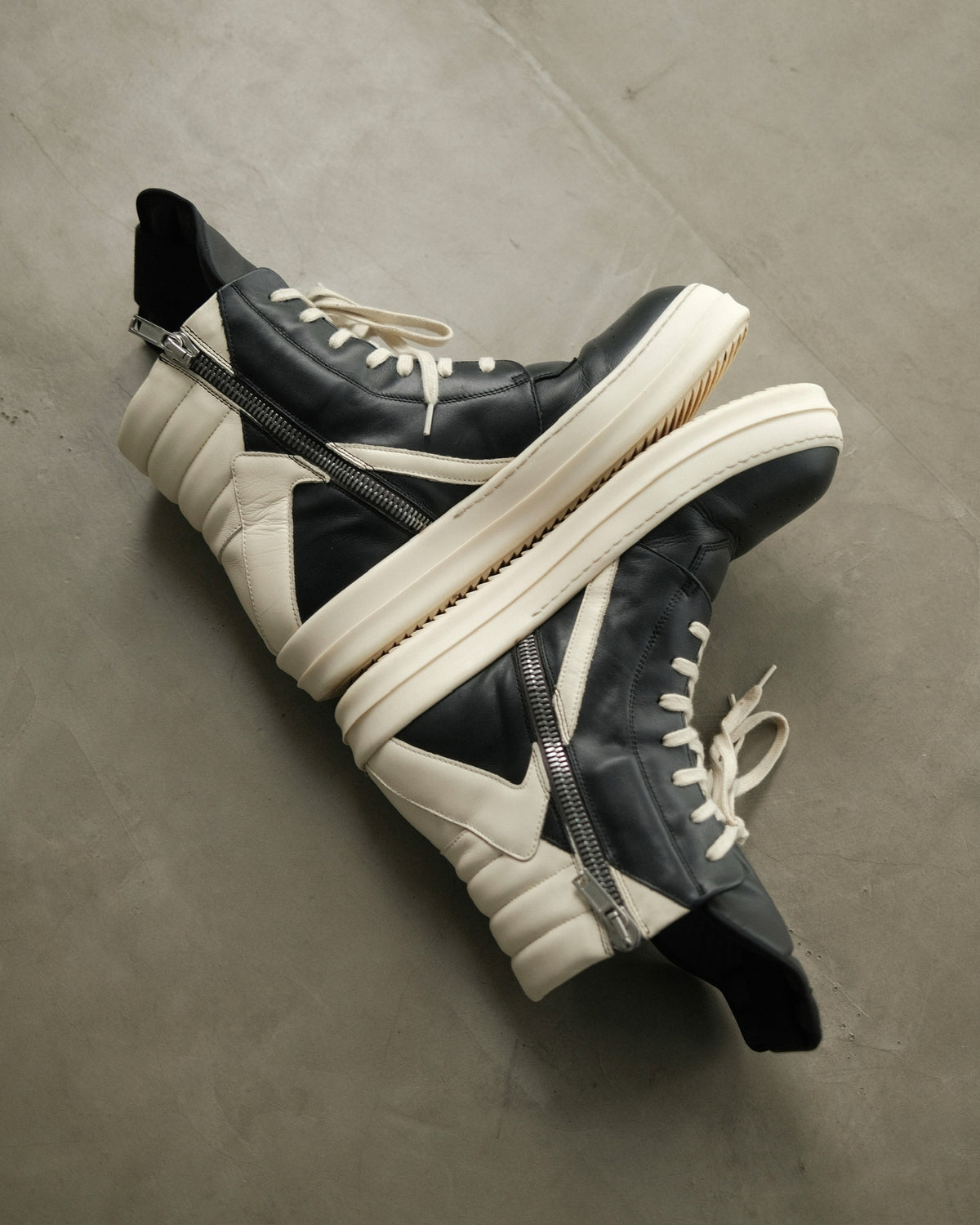 RICK OWENS SS23 Geobaskets Sneakers