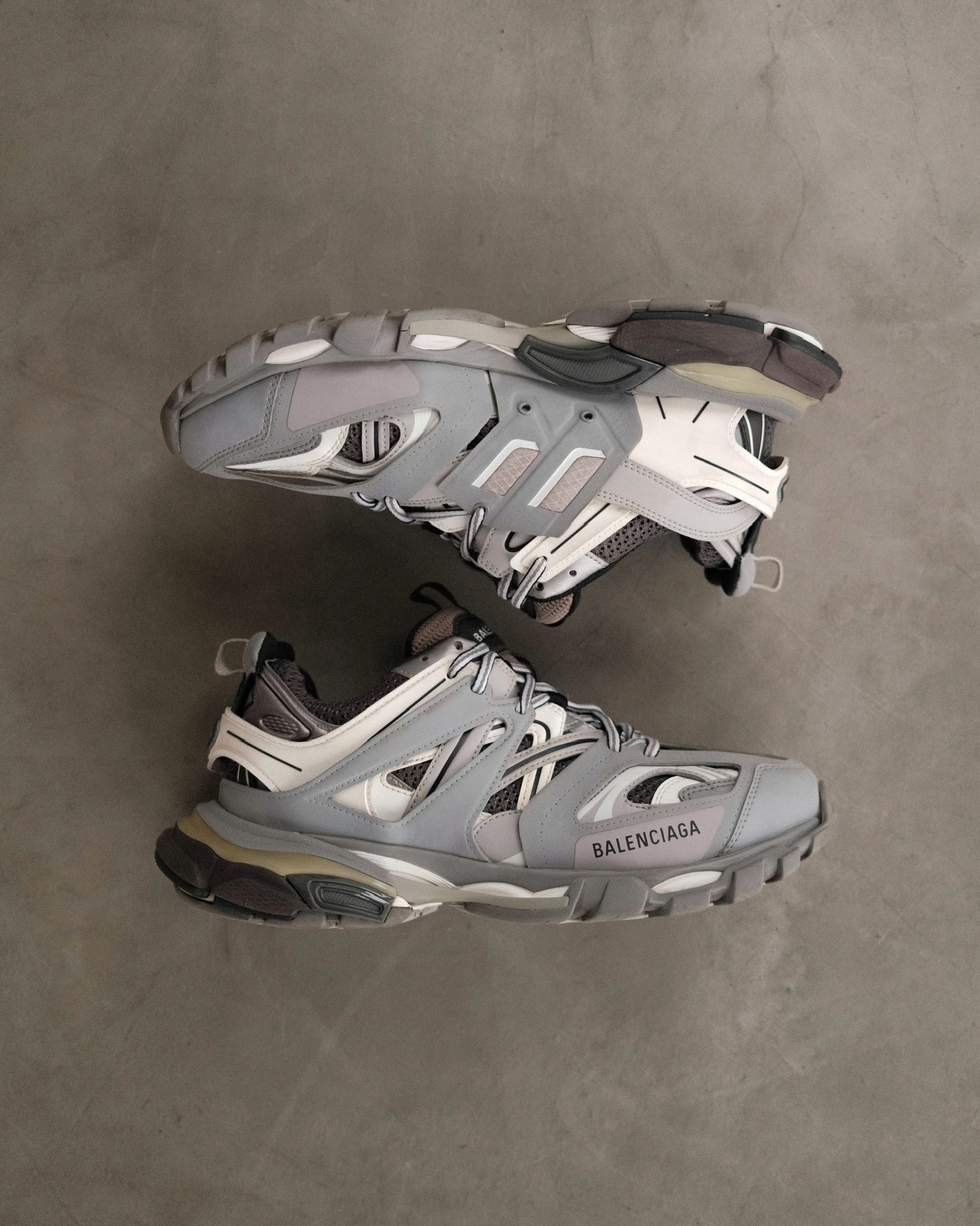BALENCIAGA Track 1 Sneaker