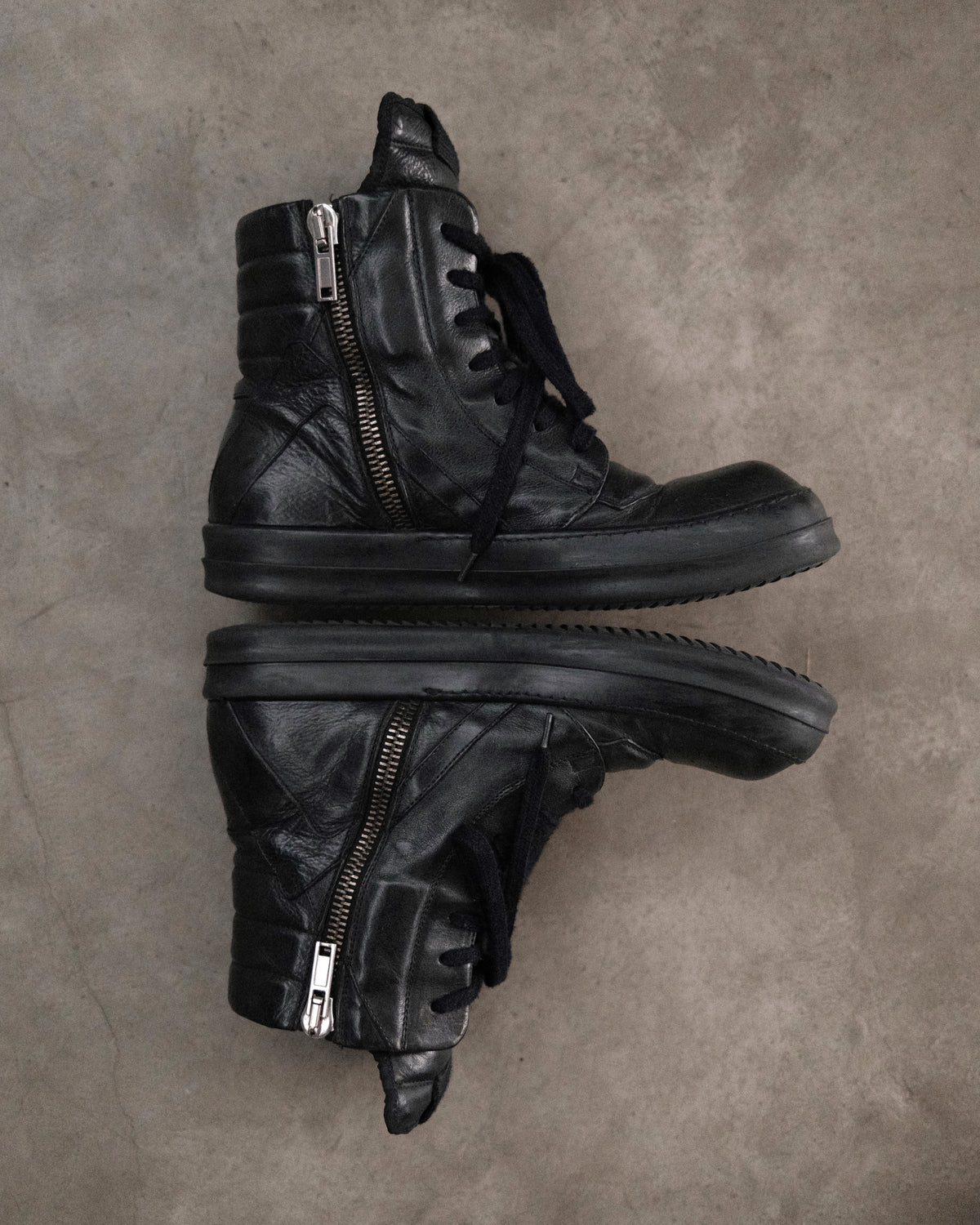 RICK OWENS AW11 Short Tongue Triple Black Geobasket