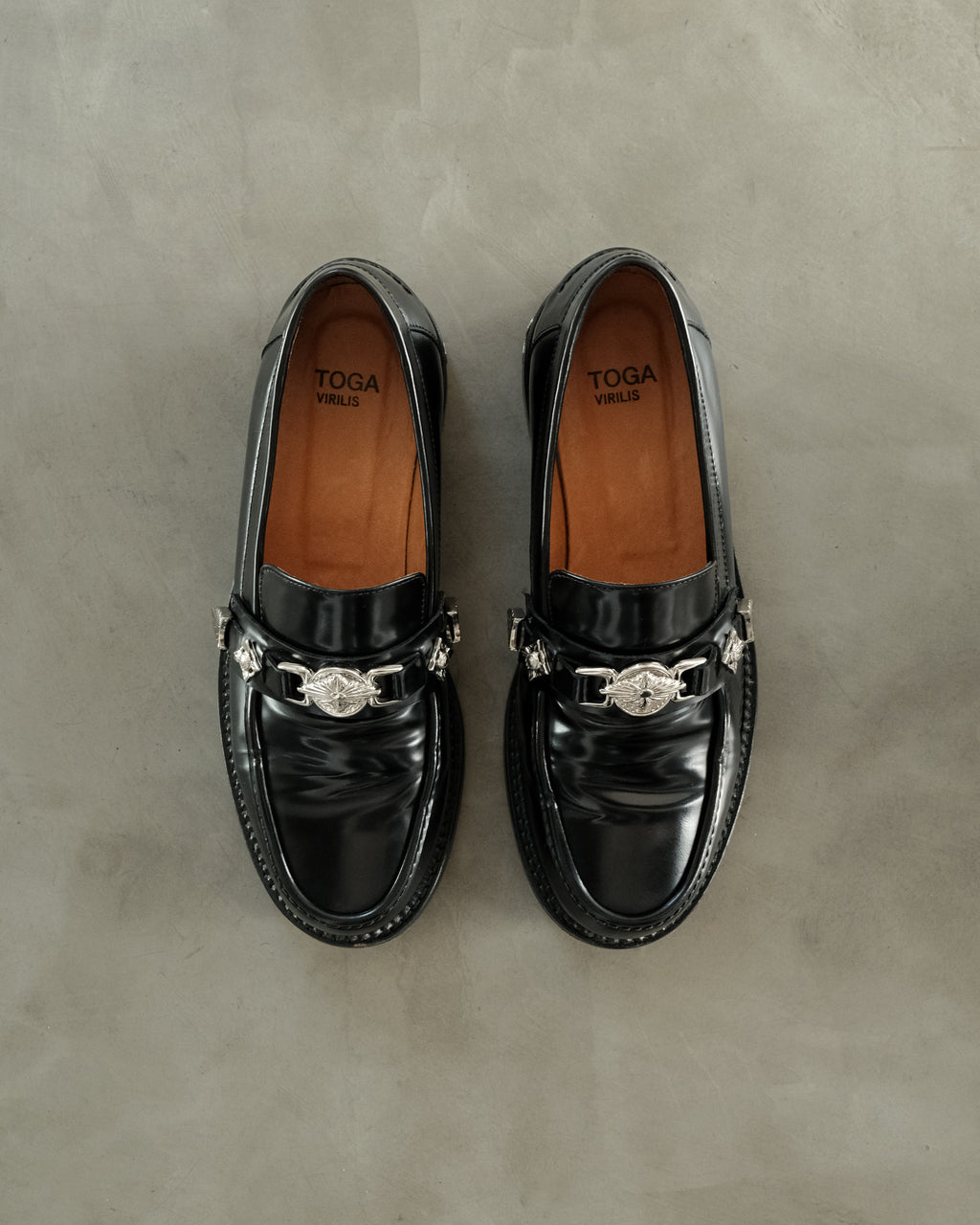 TOGA VIRILIS Classic Leather Loafer