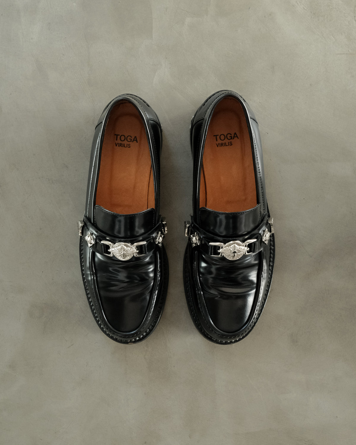 TOGA VIRILIS Classic Leather Loafer