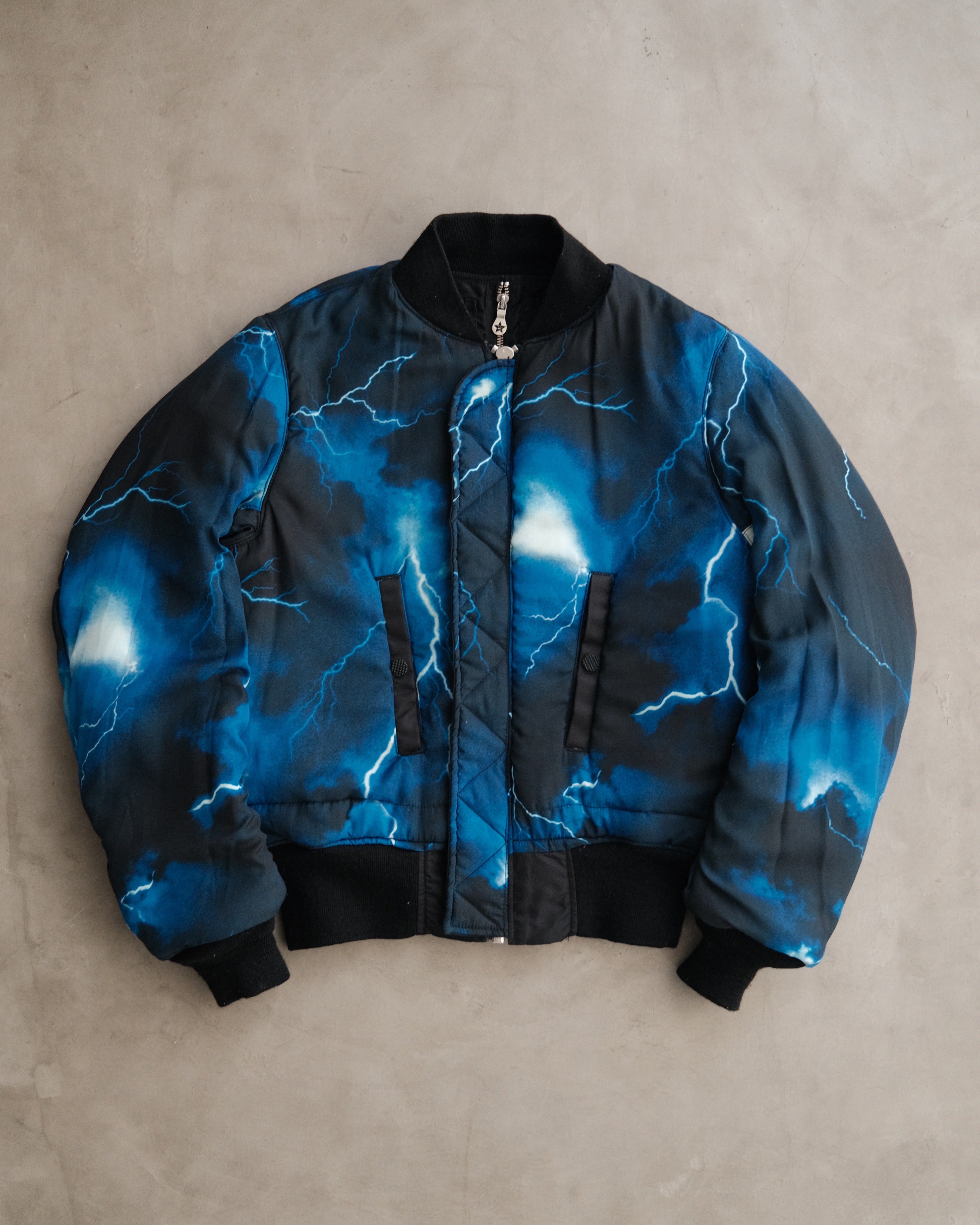 Phenomenon Aw11 Multi-Pocket 