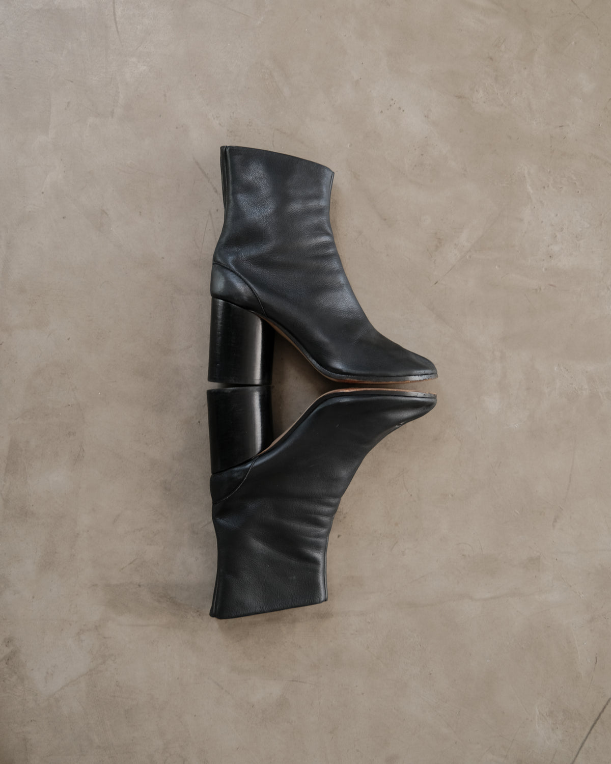 MAISON MARGIELA Leather Tabi Boots