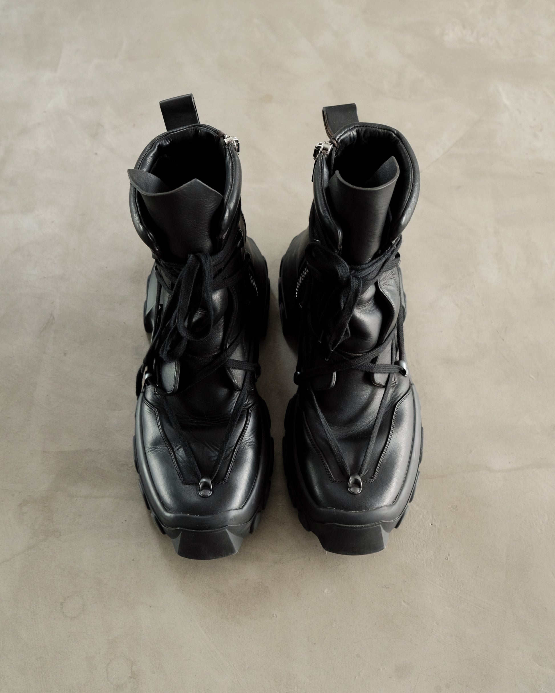 RICK OWENS SS18 Dirt Pentagram Tractor Boots