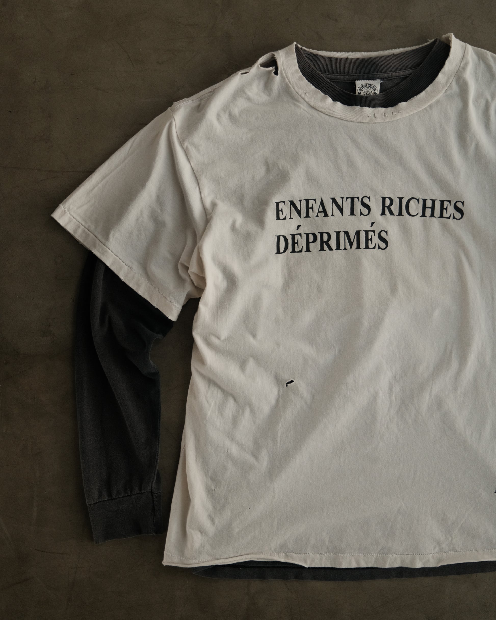 ENFANTS RICHES DÉPRIMÉS 
Distressed Logo-Print Cotton-Jersey T-Shirt