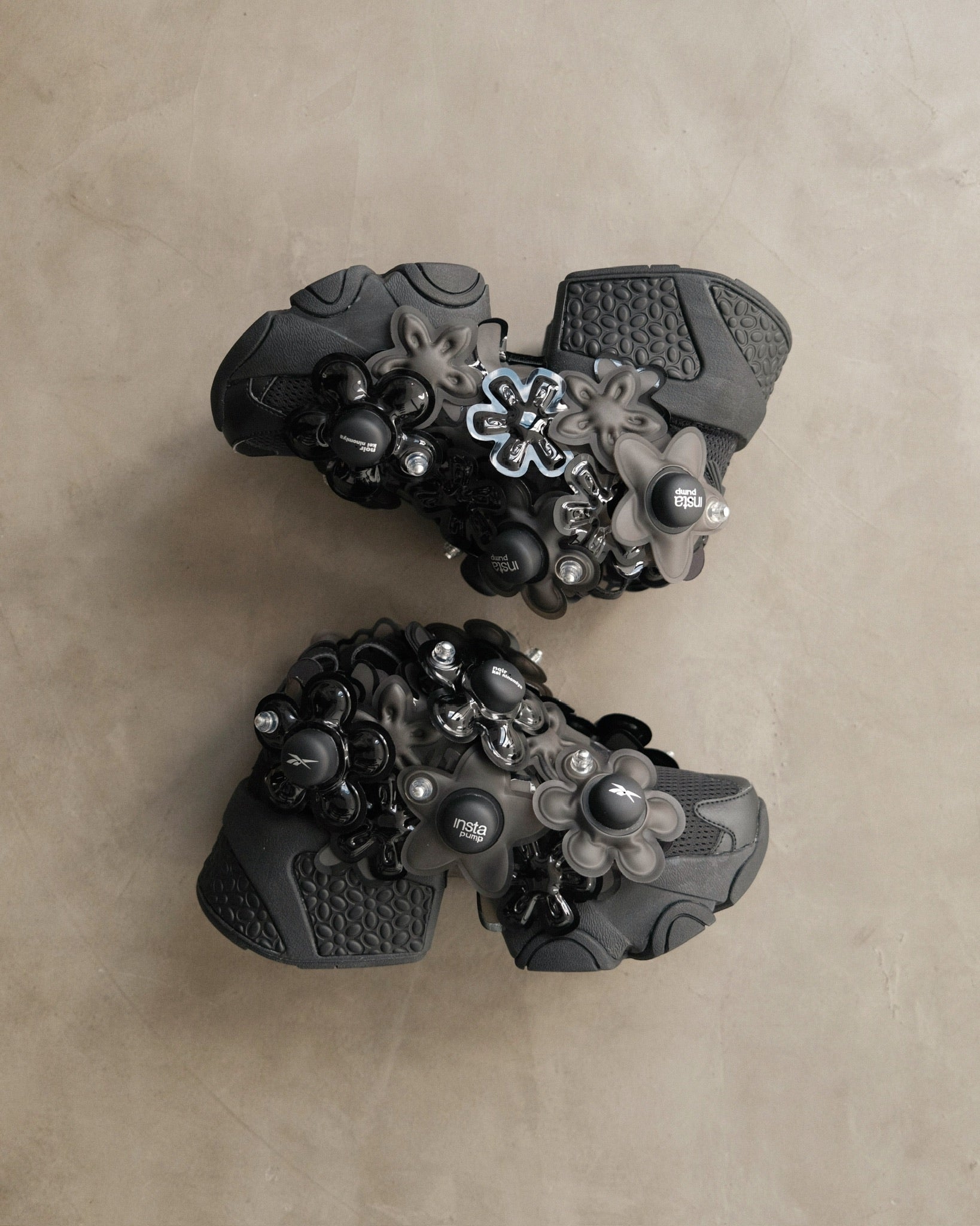 FW24 Noirkeininomiya x Reebook
Instapump Fury Black Sneaker