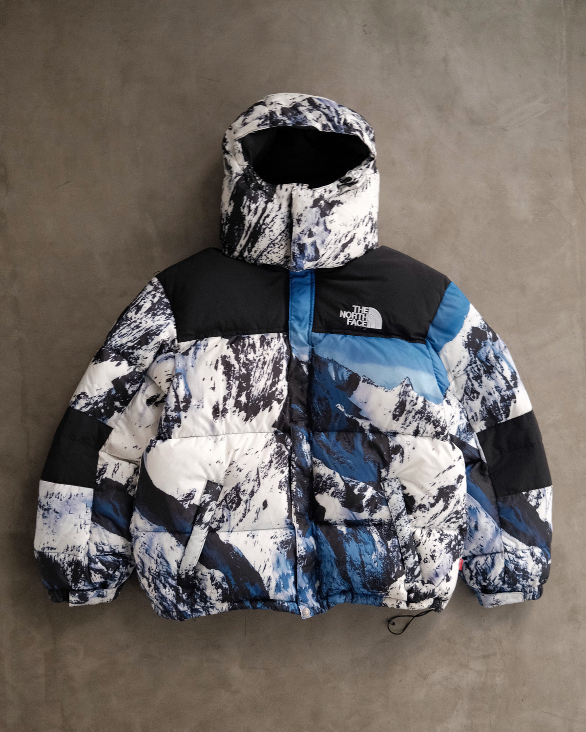 FW17 SUPREME X THE NORTH FACE  Mountain Baltoro Puffer Jacket