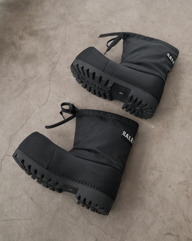 BALENCIAGA Alasca Low Snow Boots